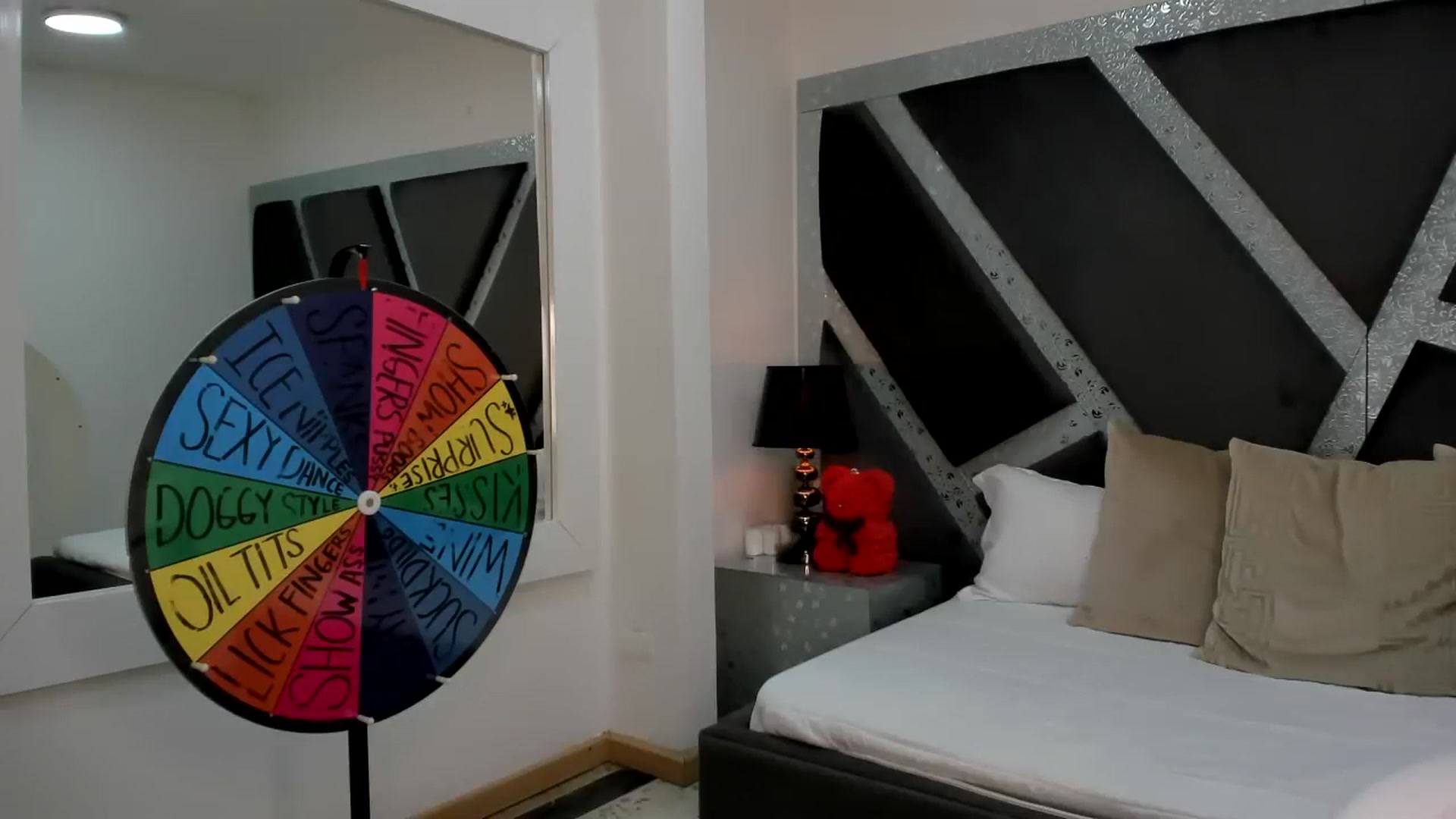 Gallery image thumbnail from BrendaBuiles's myfreecams stream on, 08/03/2023, 23:44 image 17 of 20