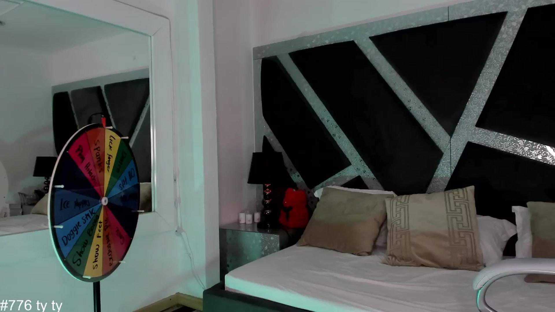 Gallery image thumbnail from BrendaBuiles's myfreecams stream on, 06/03/2024, 18:37 image 19 of 20