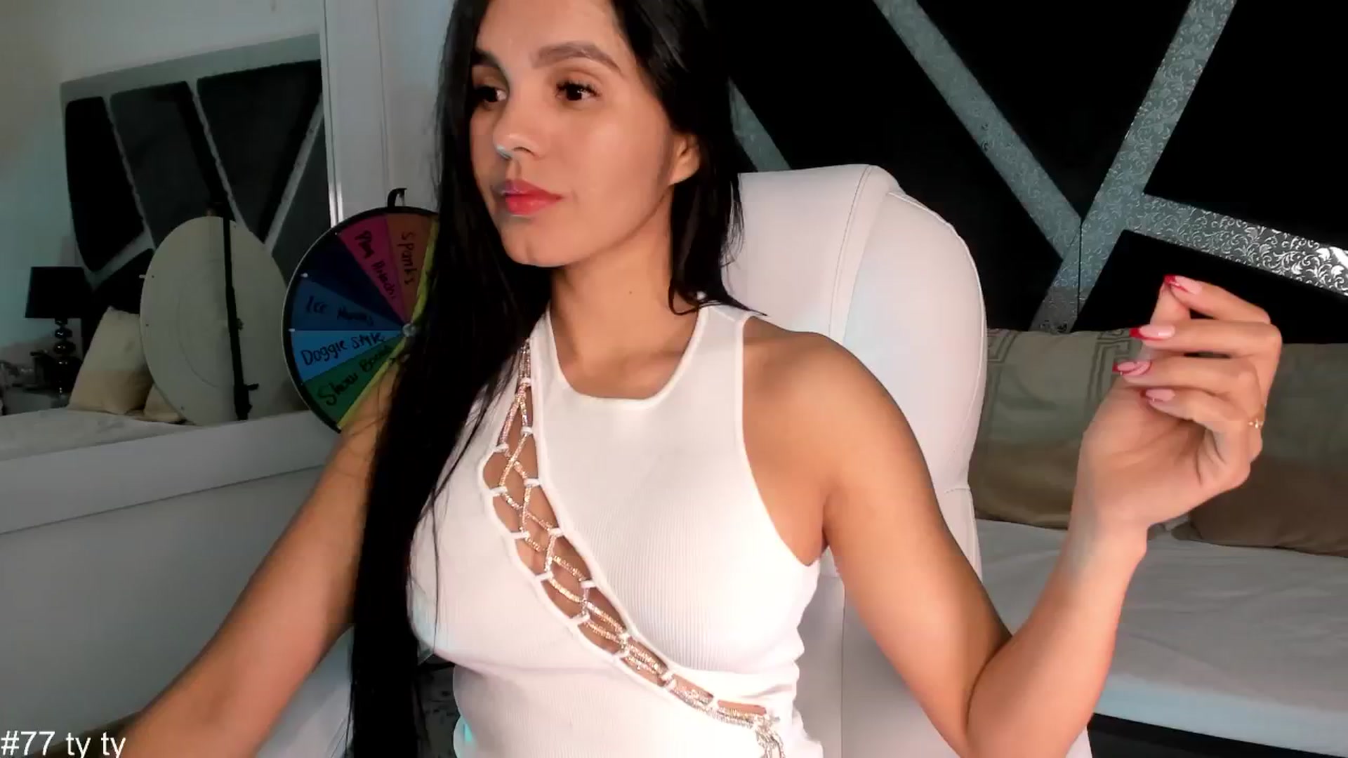 Gallery image thumbnail from BrendaBuiles's myfreecams stream on, 06/06/2024, 22:53 image 20 of 20