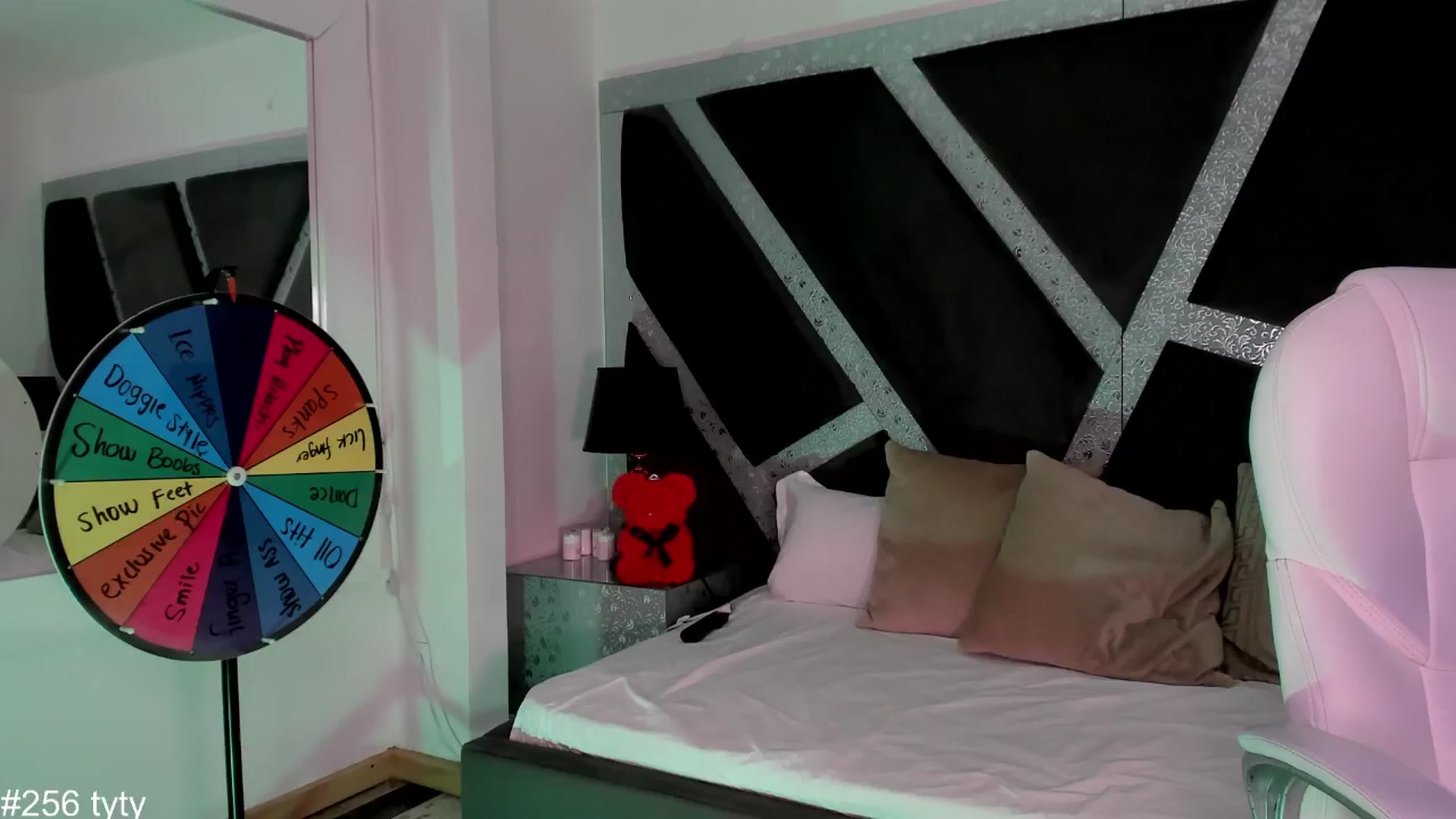 Gallery image thumbnail from BrendaBuiles's myfreecams stream on, 07/20/2024, 21:40 image 16 of 20