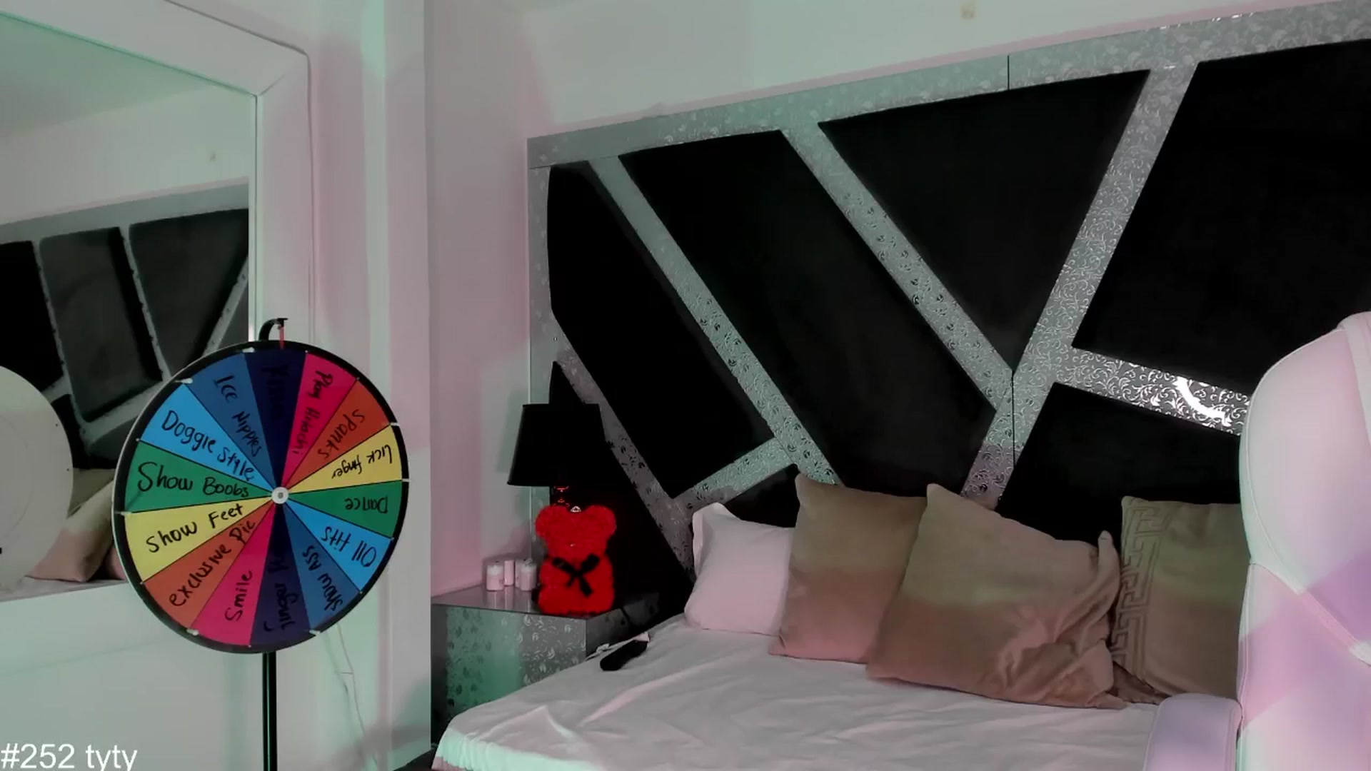 Gallery image thumbnail from BrendaBuiles's myfreecams stream on, 07/20/2024, 23:51 image 15 of 20