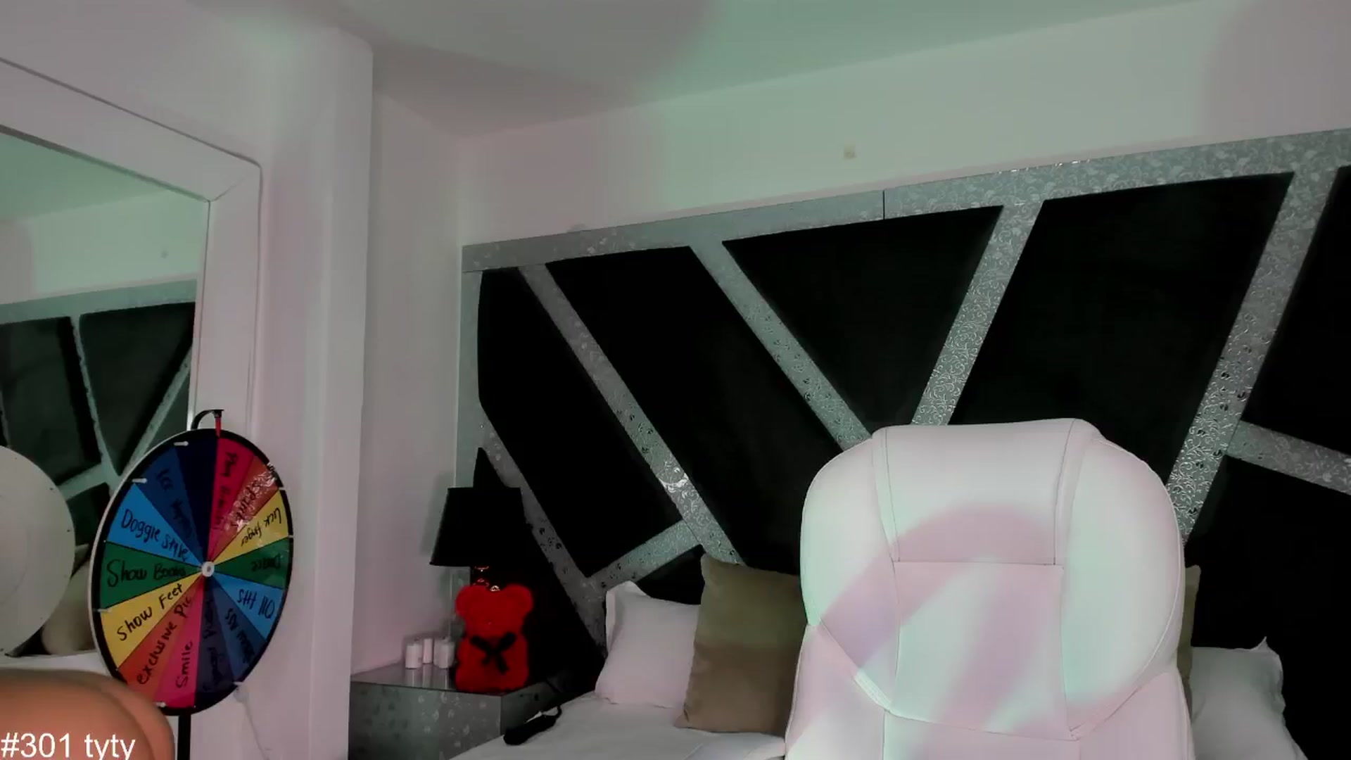 Gallery image thumbnail from BrendaBuiles's myfreecams stream on, 07/23/2024, 03:54 image 4 of 20