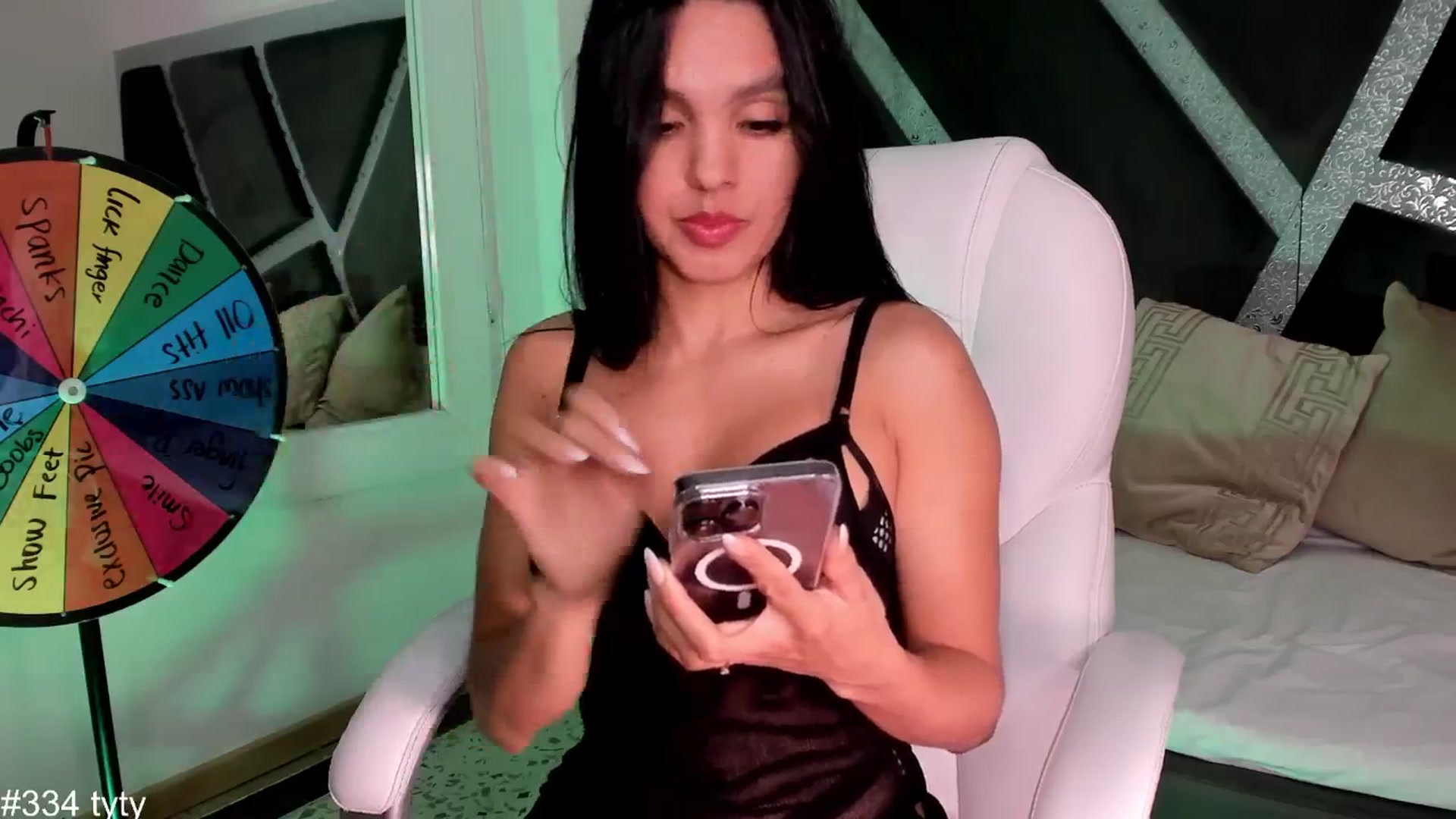 Gallery image thumbnail from BrendaBuiles's myfreecams stream on, 07/27/2024, 24:00 image 20 of 20