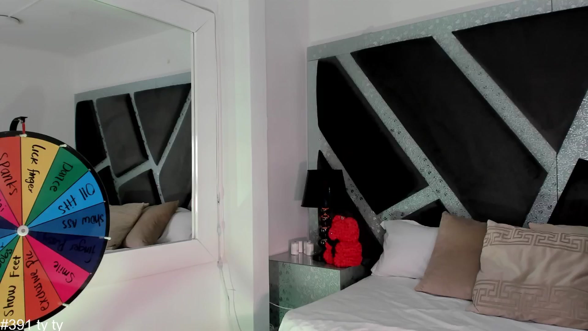 Gallery image thumbnail from BrendaBuiles's myfreecams stream on, 07/31/2024, 24:58 image 15 of 20