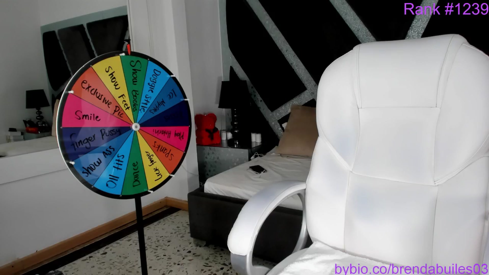 Gallery image thumbnail from BrendaBuiles's myfreecams stream on, 11/06/2024, 24:01 image 13 of 20