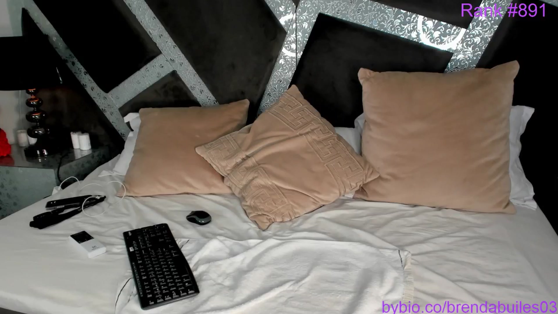 Gallery image thumbnail from BrendaBuiles's myfreecams stream on, 11/07/2024, 02:05 image 18 of 20