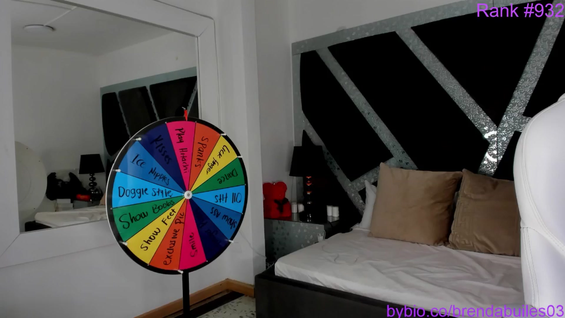 Gallery image thumbnail from BrendaBuiles's myfreecams stream on, 11/16/2024, 01:30 image 19 of 20