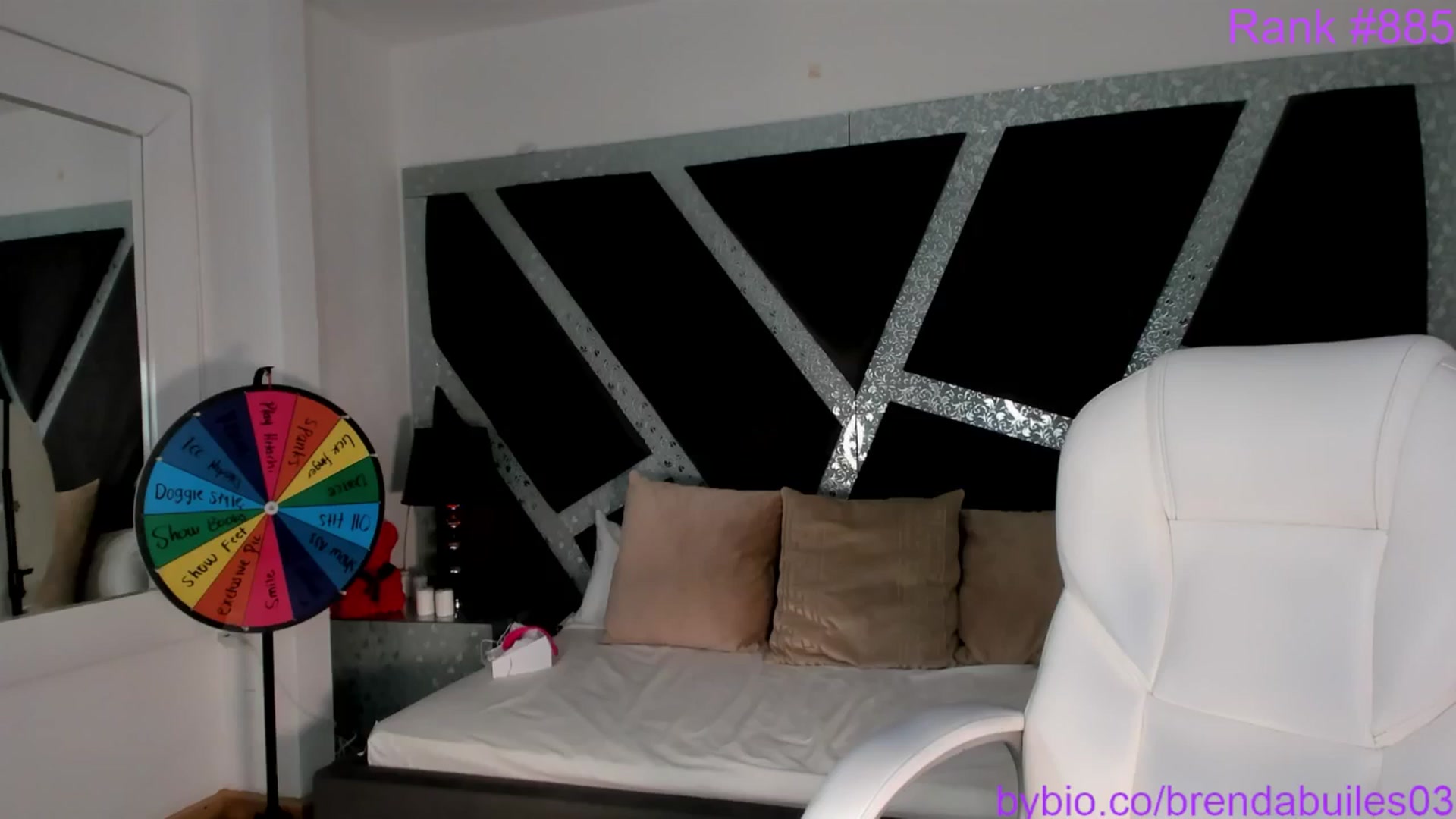Gallery image thumbnail from BrendaBuiles's myfreecams stream on, 12/01/2024, 24:42 image 11 of 20
