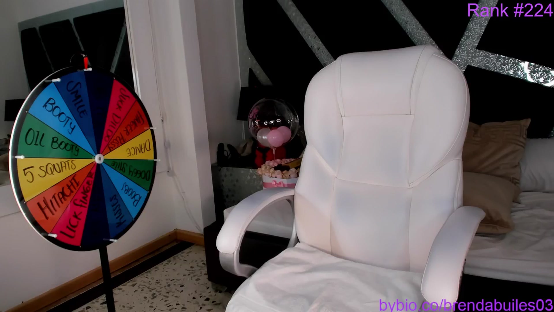 Gallery image thumbnail from BrendaBuiles's myfreecams stream on, 02/25/2025, 24:44 image 19 of 20
