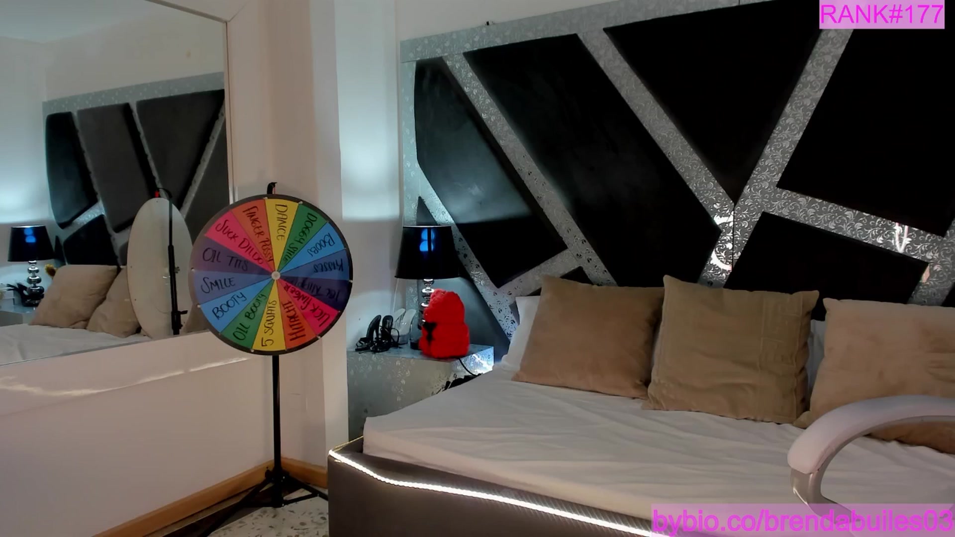 Gallery image thumbnail from BrendaBuiles's myfreecams stream on, 04/11/2025, 03:17 image 8 of 20
