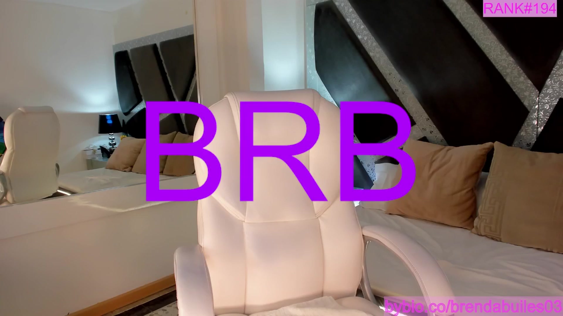 Gallery image thumbnail from BrendaBuiles's myfreecams stream on, 04/15/2025, 03:06 image 3 of 20