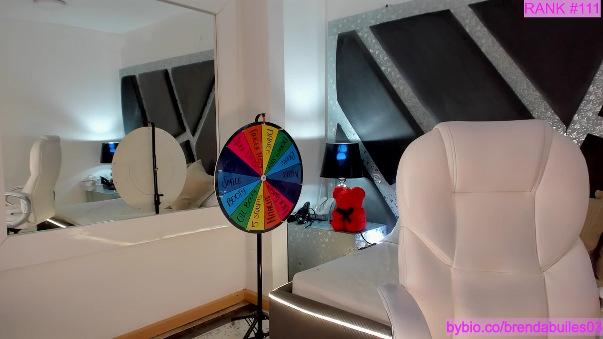 Gallery image thumbnail from BrendaBuiles's myfreecams stream on, 05/04/2025, 01:16 image 19 of 20