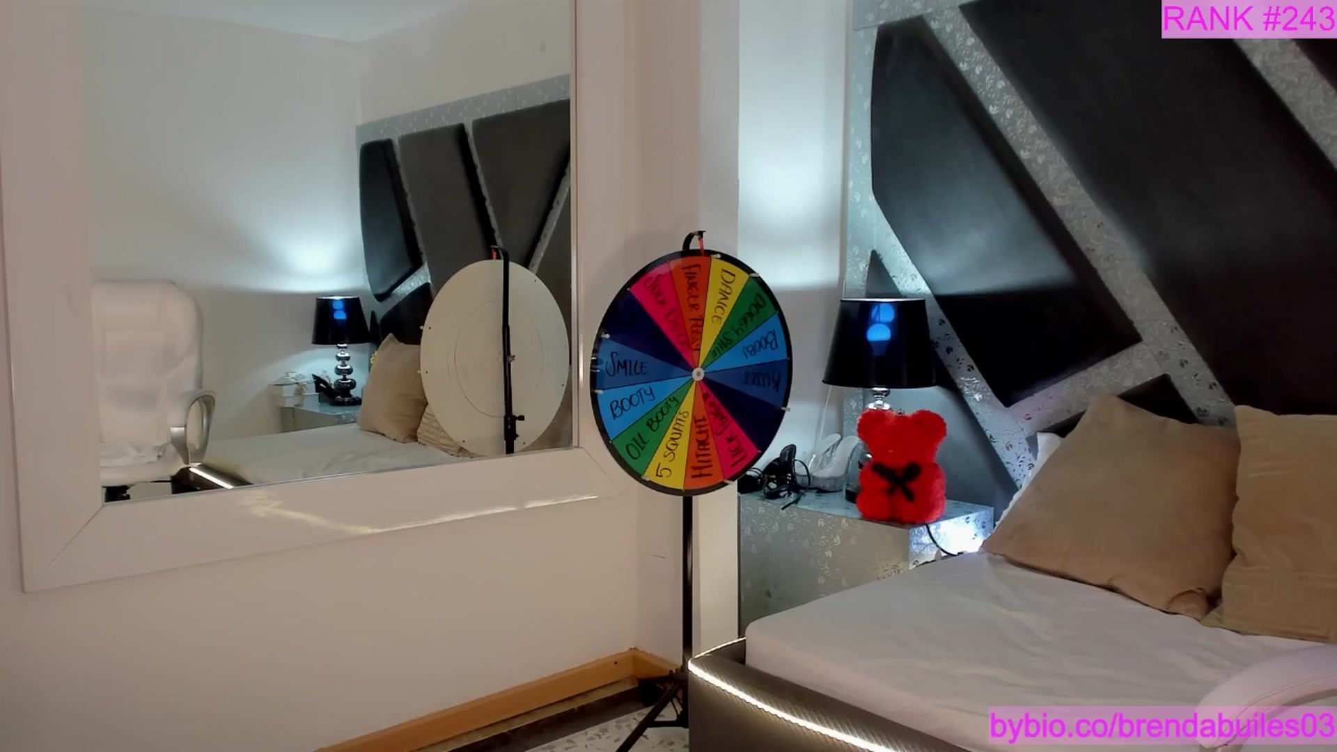 Gallery image thumbnail from BrendaBuiles's myfreecams stream on, 05/09/2025, 01:01 image 14 of 20