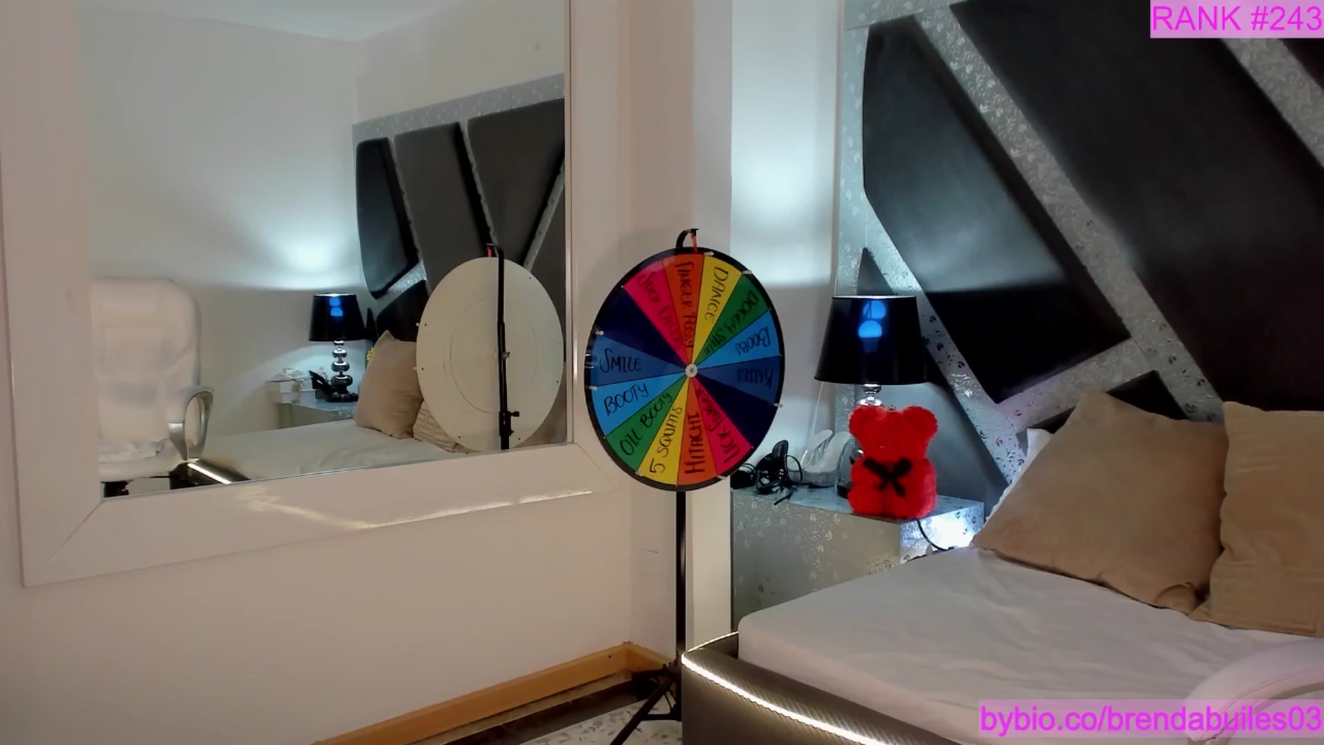 Gallery image thumbnail from BrendaBuiles's myfreecams stream on, 05/09/2025, 01:01 image 15 of 20