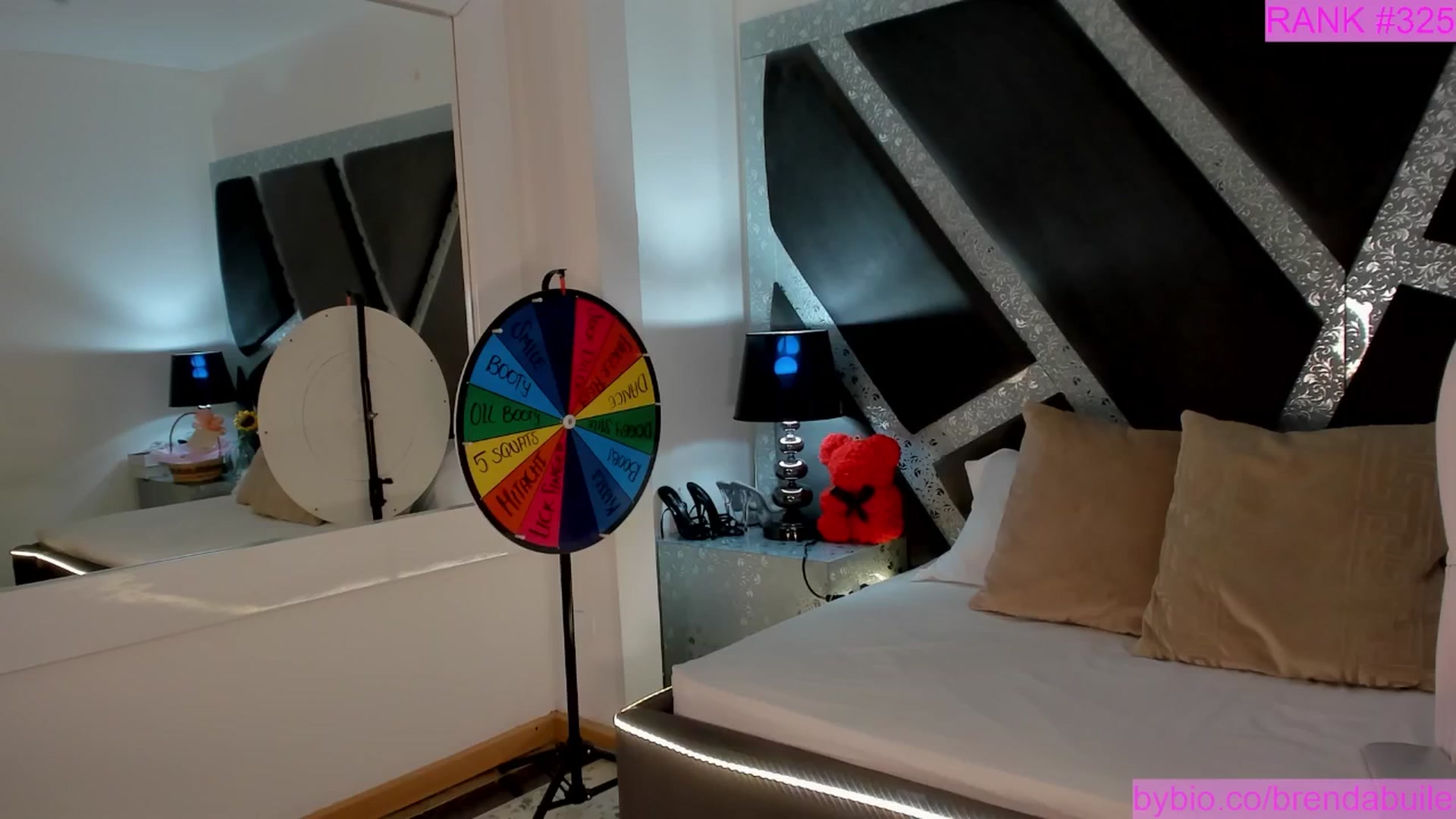 Gallery image thumbnail from BrendaBuiles's myfreecams stream on, 05/26/2025, 23:39 image 13 of 20