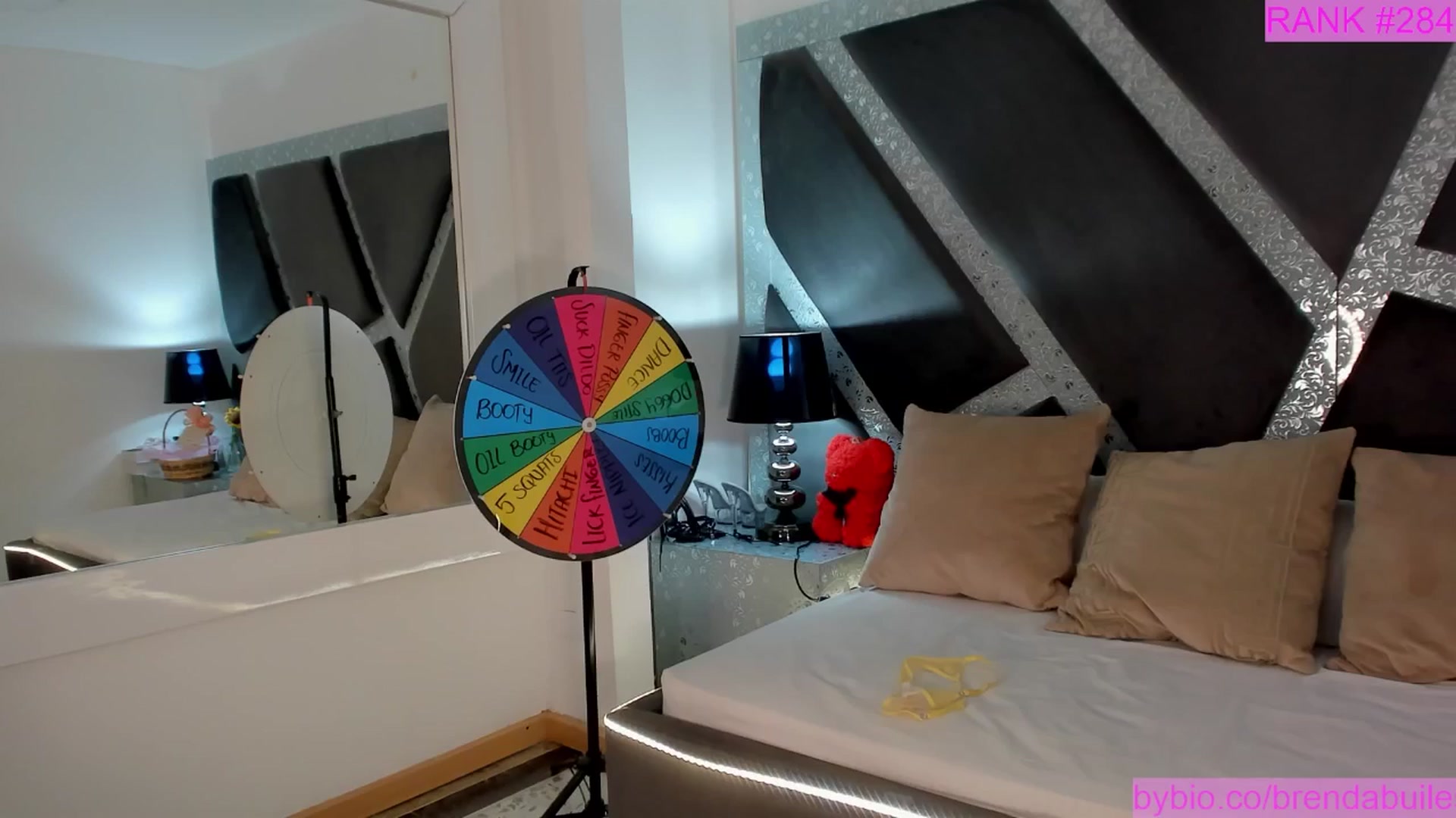 Gallery image thumbnail from BrendaBuiles's myfreecams stream on, 06/01/2025, 01:14 image 8 of 20