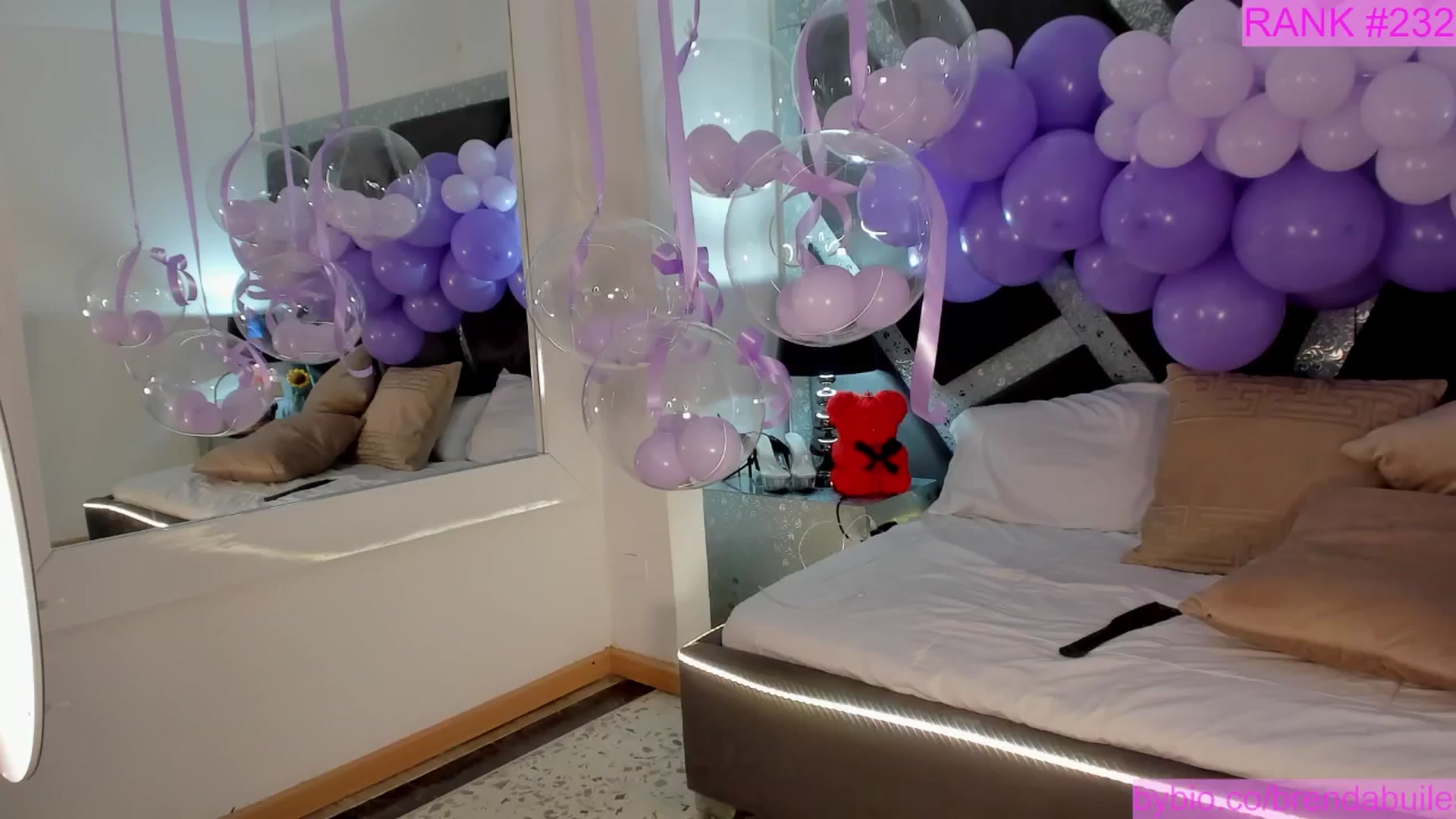 Gallery image thumbnail from BrendaBuiles's myfreecams stream on, 06/13/2025, 04:11 image 10 of 20