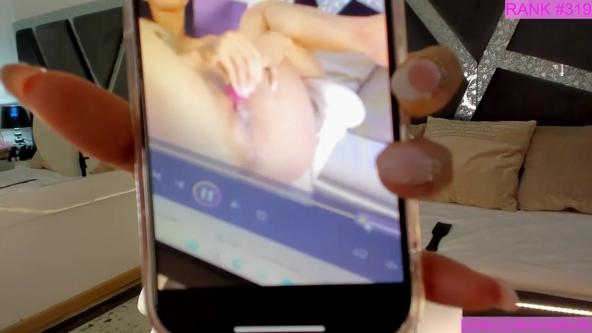 Gallery image thumbnail from BrendaBuiles's myfreecams stream on, 06/30/2025, 23:29 image 11 of 20