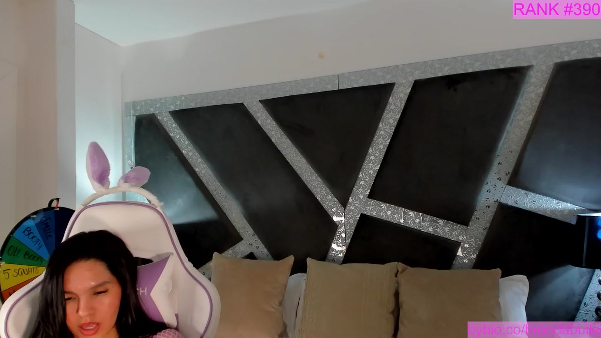 Gallery image thumbnail from BrendaBuiles's myfreecams stream on, 07/13/2025, 01:05 image 10 of 20