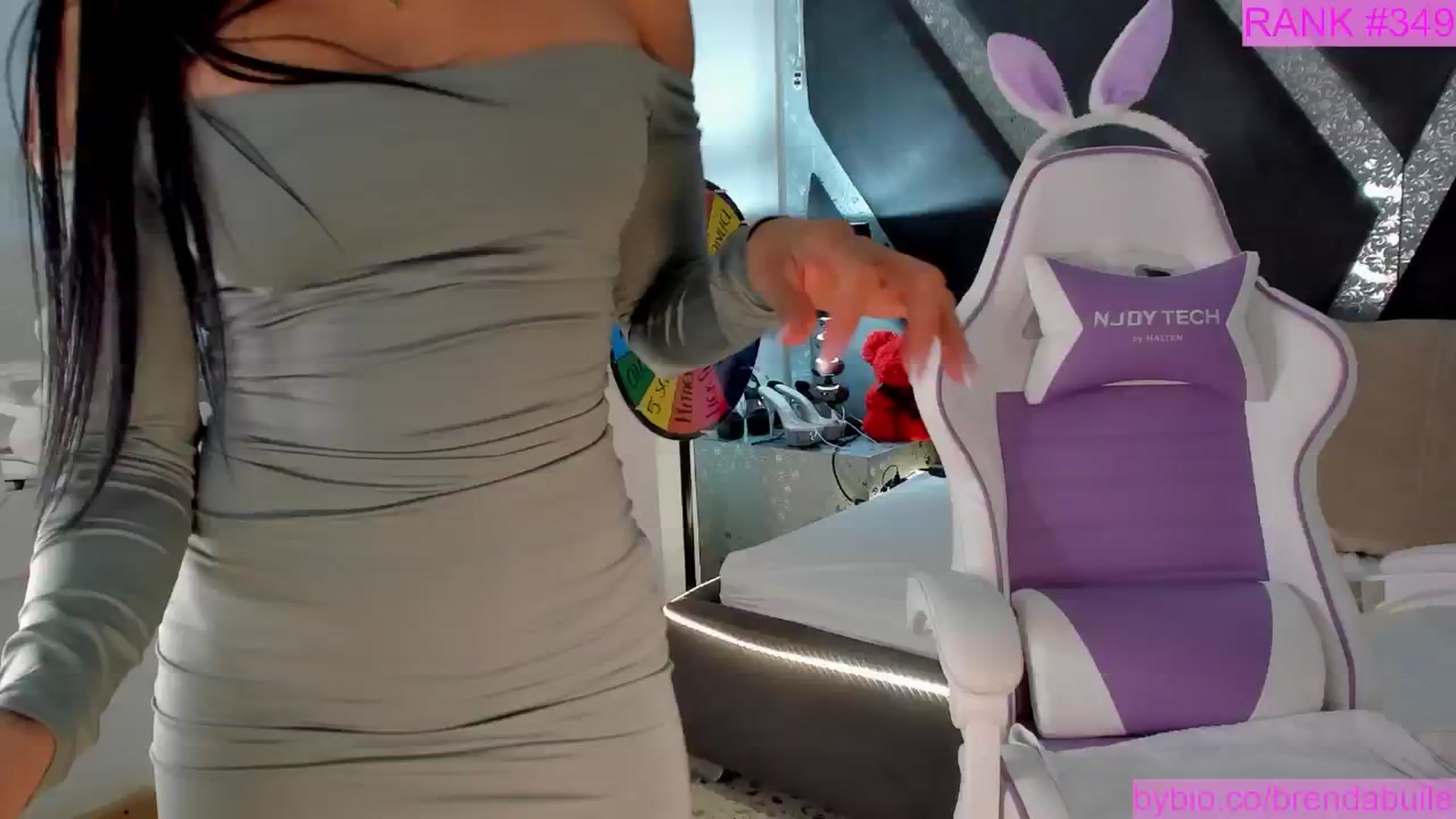 Gallery image thumbnail from BrendaBuiles's myfreecams stream on, 07/17/2025, 01:35 image 2 of 20