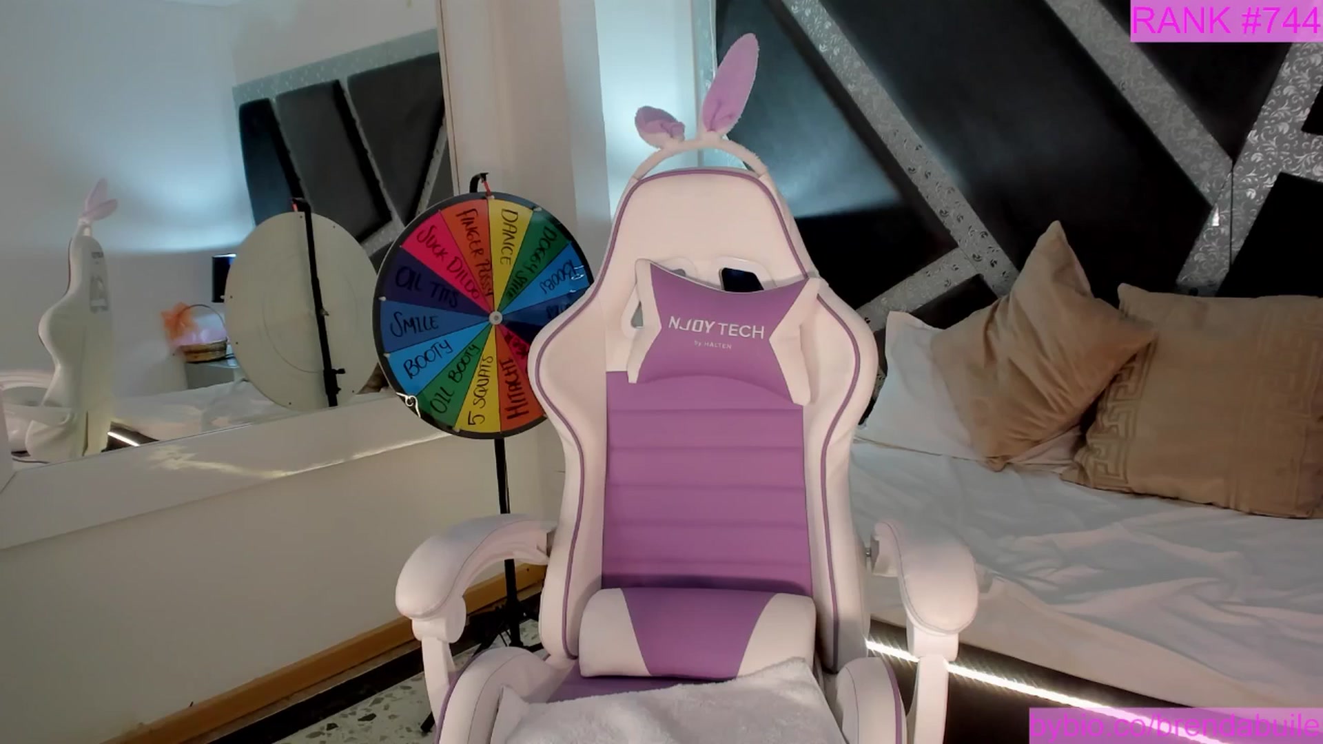 Gallery image thumbnail from BrendaBuiles's myfreecams stream on, 08/12/2025, 03:06 image 20 of 20