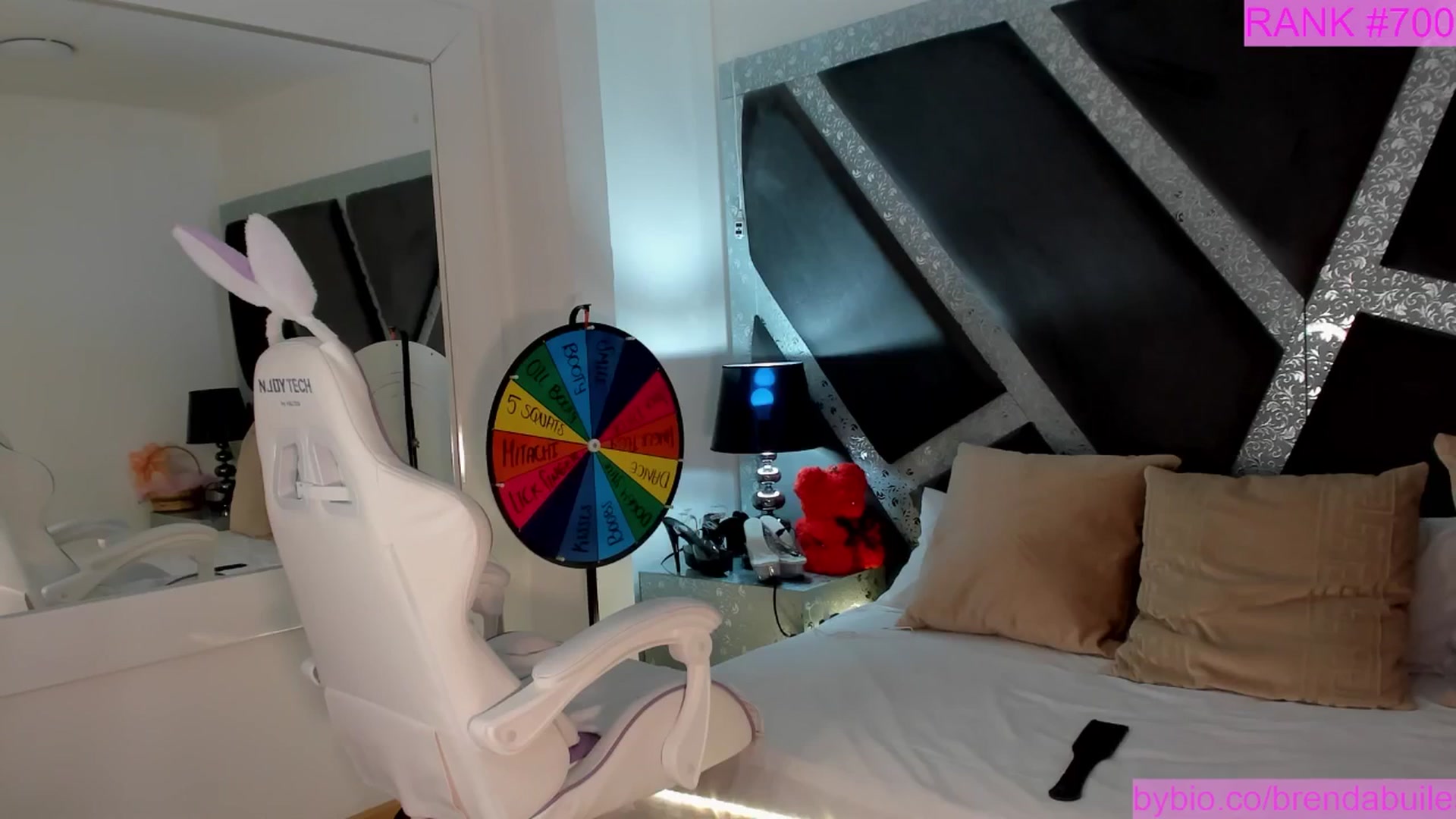 Gallery image thumbnail from BrendaBuiles's myfreecams stream on, 09/02/2025, 01:44 image 10 of 20