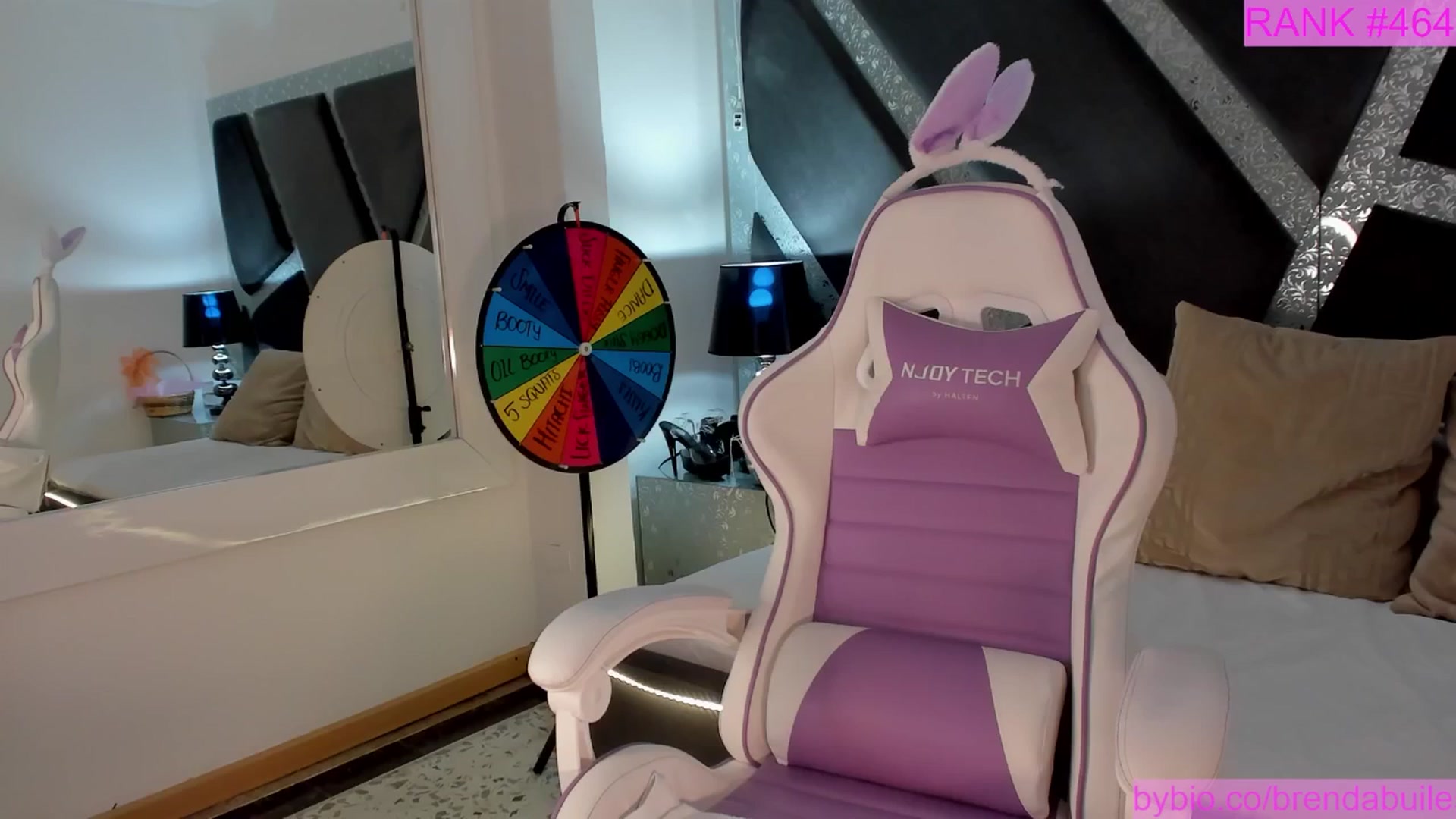Gallery image thumbnail from BrendaBuiles's myfreecams stream on, 09/04/2025, 24:58 image 1 of 20