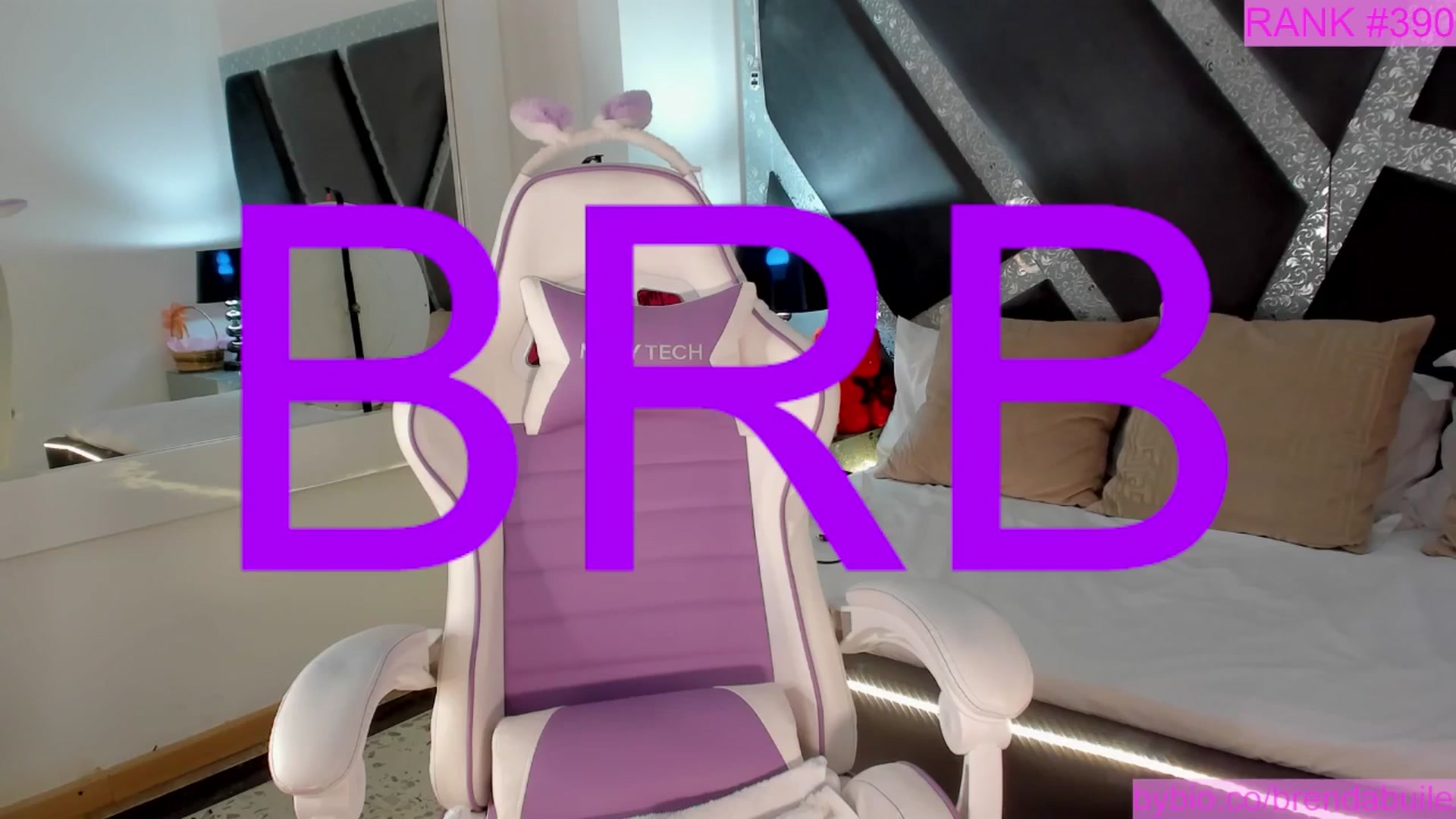 Gallery image thumbnail from BrendaBuiles's myfreecams stream on, 09/17/2025, 24:07 image 10 of 20