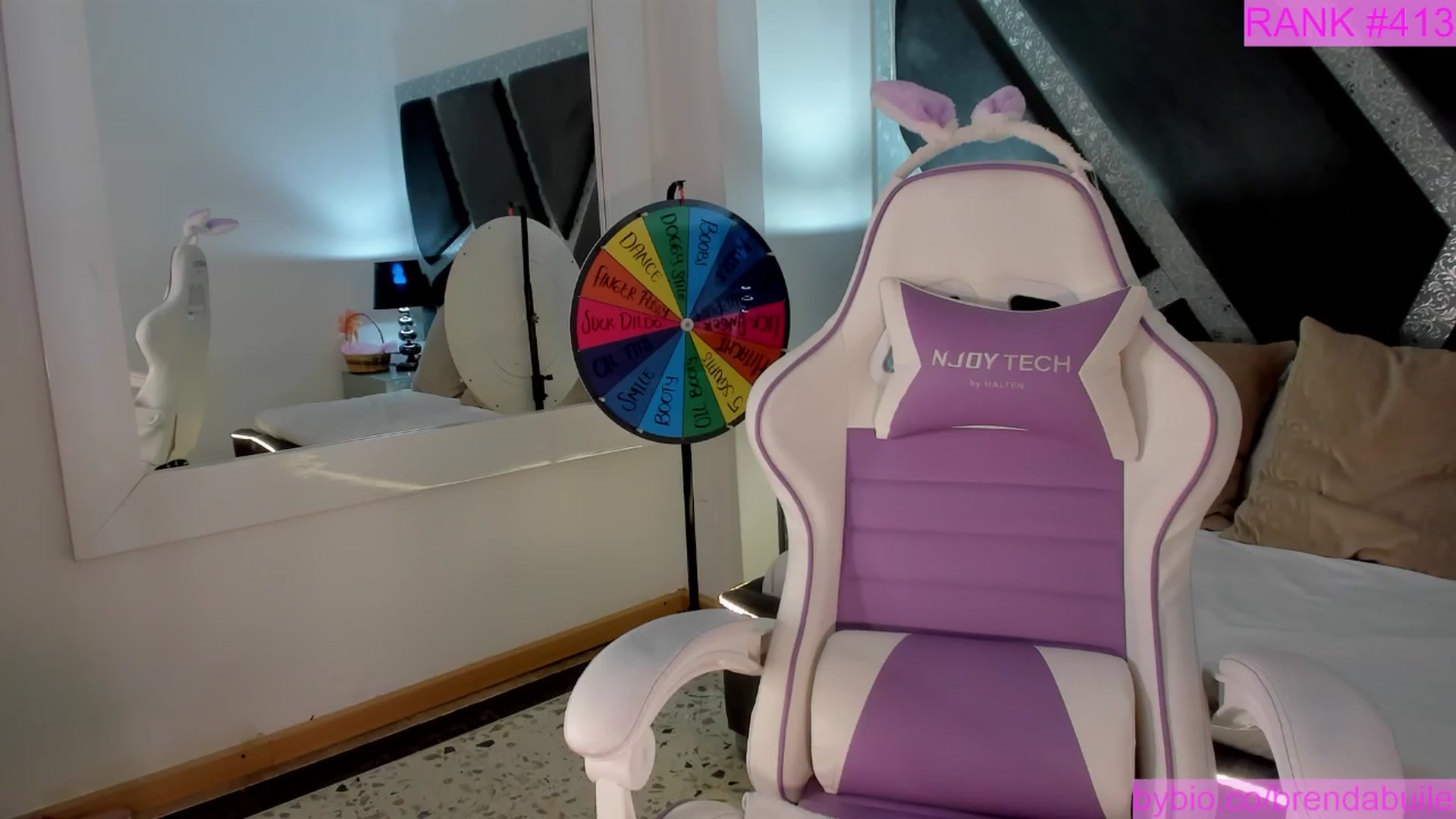 Gallery image thumbnail from BrendaBuiles's myfreecams stream on, 09/18/2025, 01:26 image 2 of 20