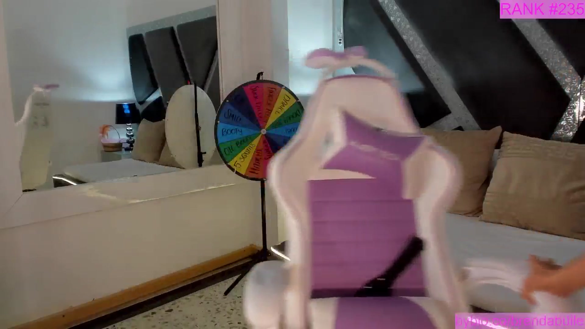 Gallery image thumbnail from BrendaBuiles's myfreecams stream on, 09/23/2025, 01:13 image 17 of 20