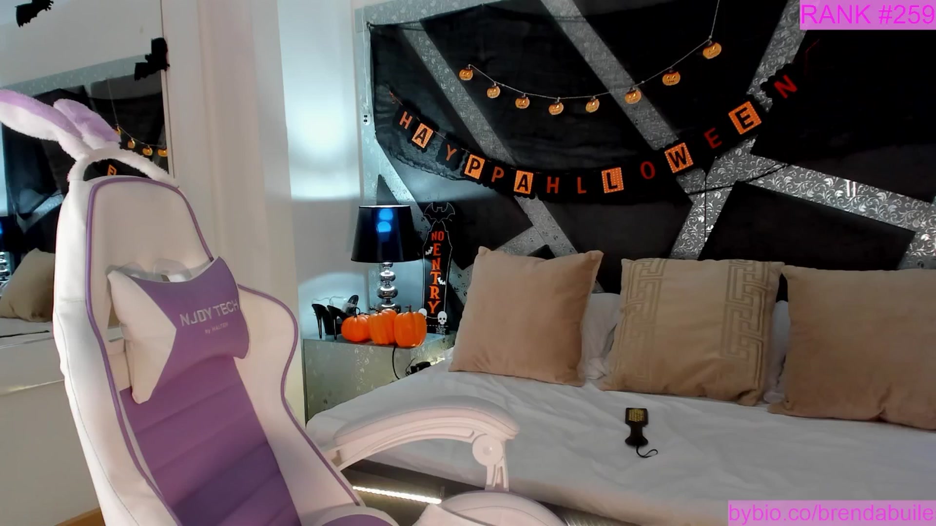 Gallery image thumbnail from BrendaBuiles's myfreecams stream on, 10/08/2025, 01:12 image 16 of 20