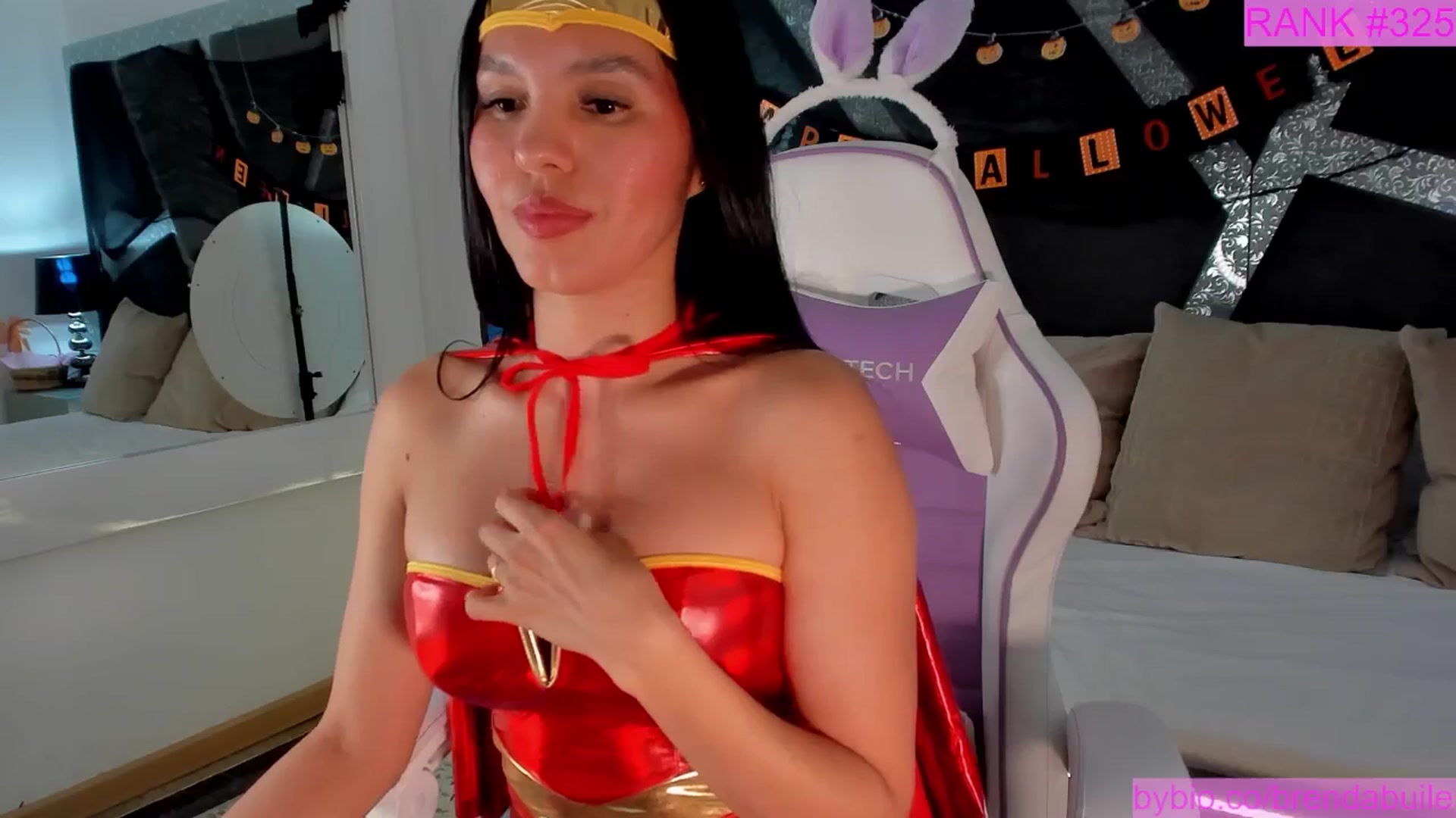 Gallery image thumbnail from BrendaBuiles's myfreecams stream on, 10/18/2025, 01:05 image 13 of 20