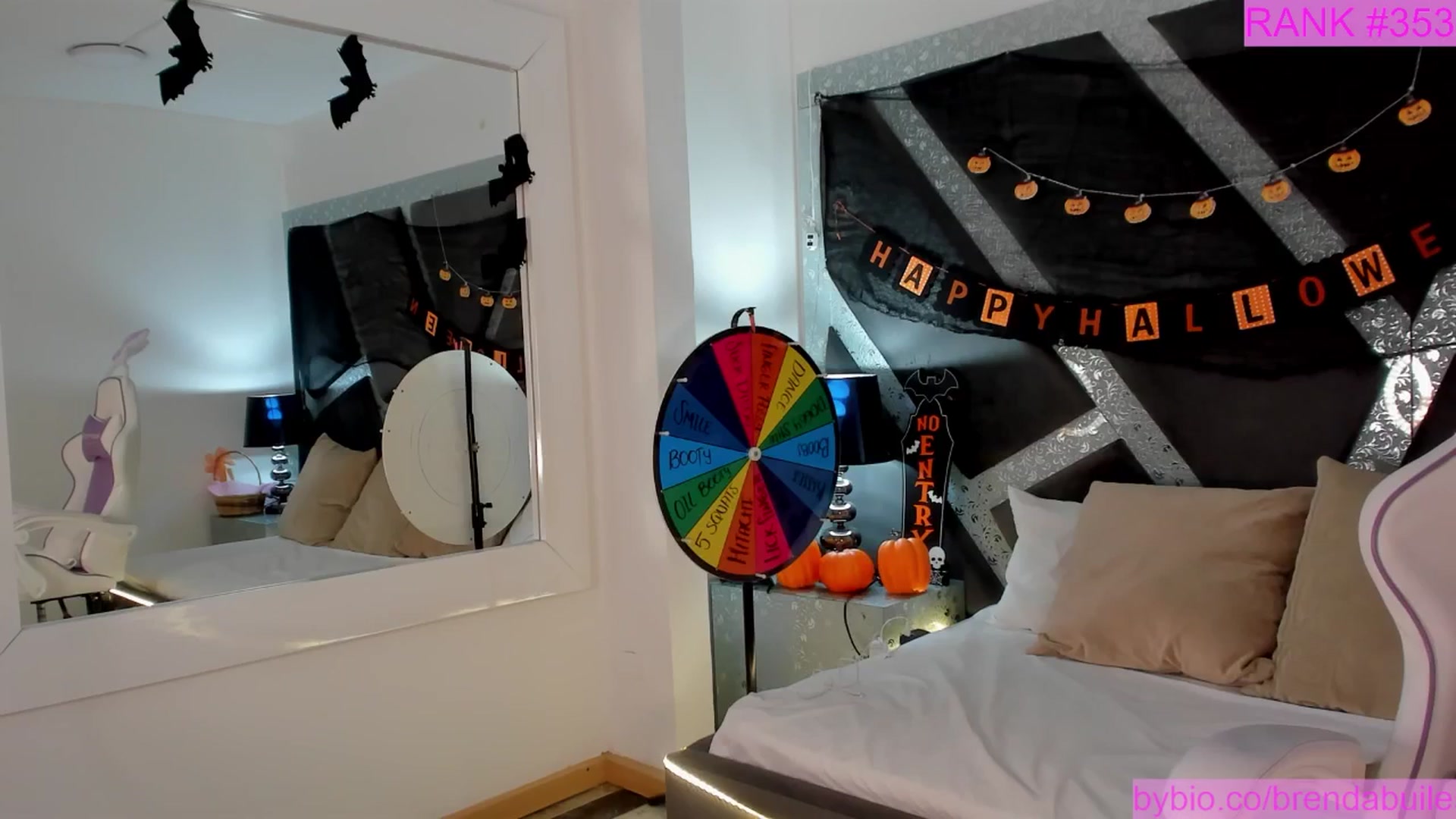 Gallery image thumbnail from BrendaBuiles's myfreecams stream on, 10/19/2025, 01:18 image 6 of 20