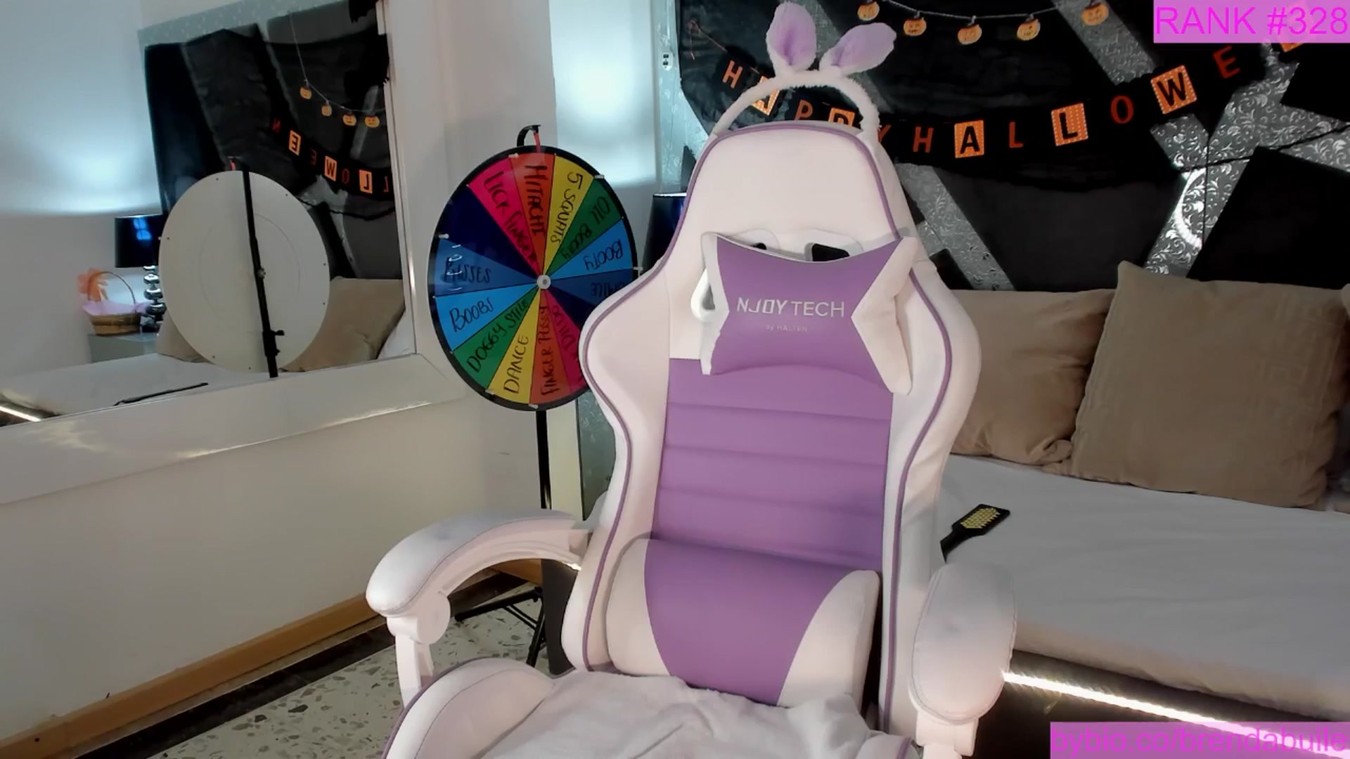 Gallery image thumbnail from BrendaBuiles's myfreecams stream on, 10/19/2025, 01:18 image 19 of 20
