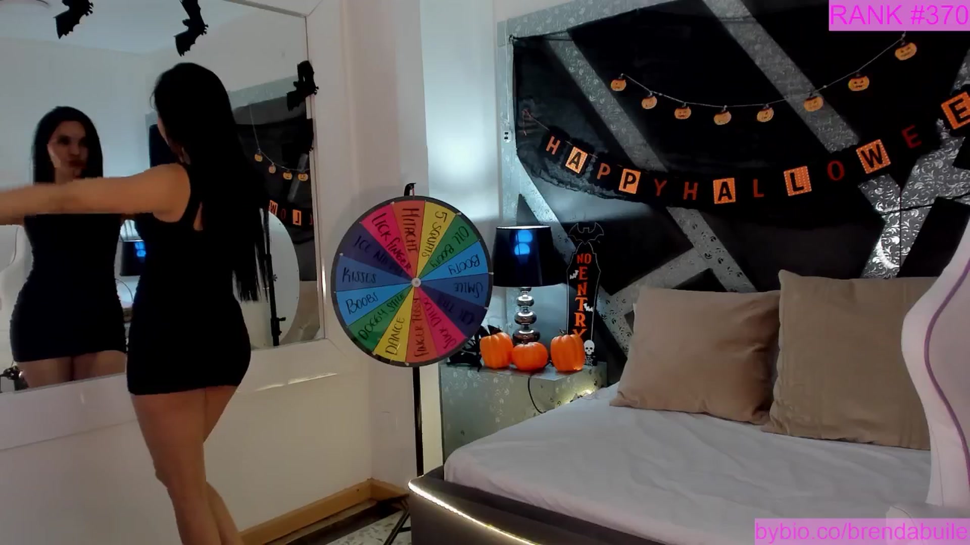 Gallery image thumbnail from BrendaBuiles's myfreecams stream on, 10/21/2025, 24:04 image 16 of 20