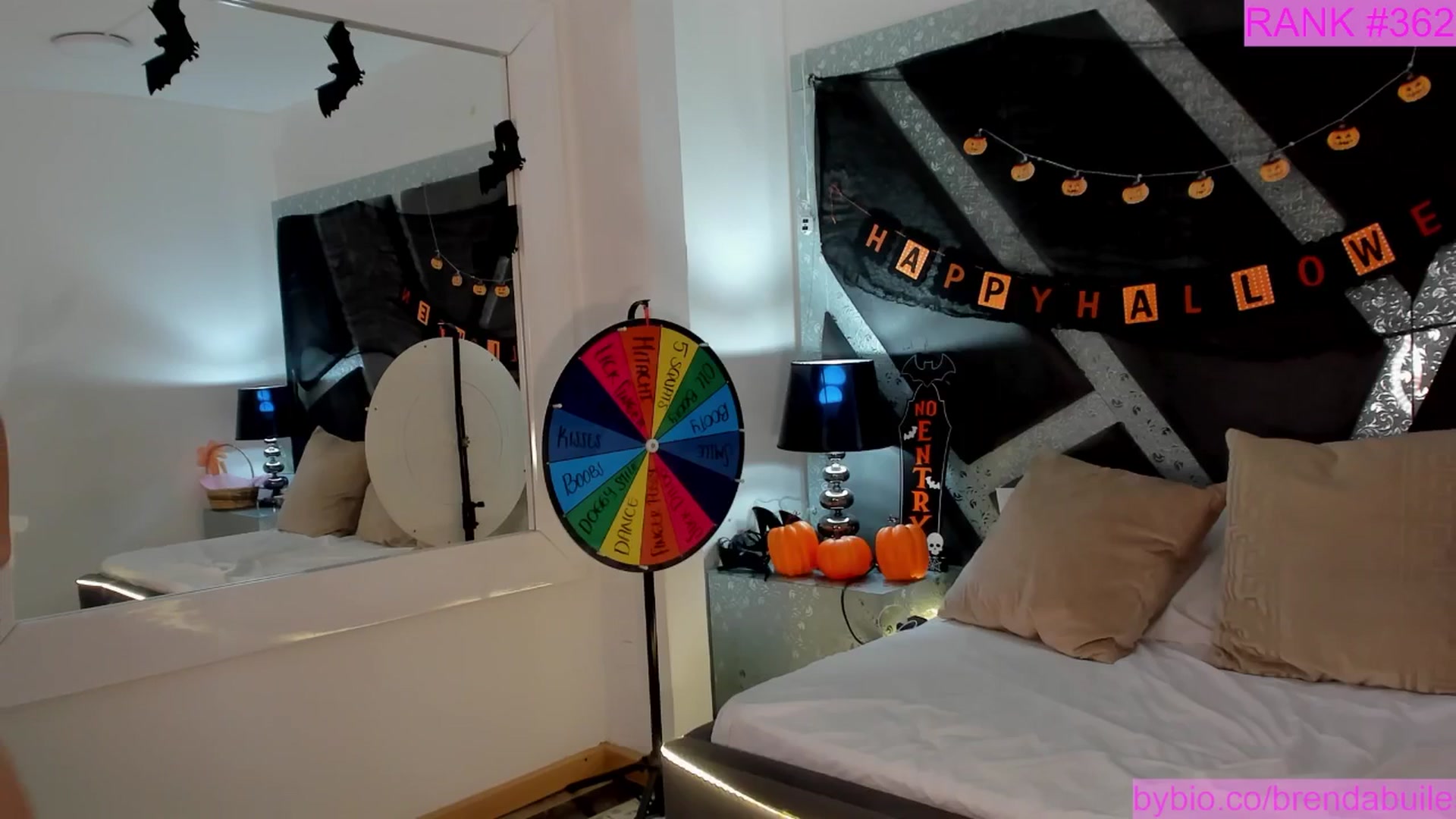 Gallery image thumbnail from BrendaBuiles's myfreecams stream on, 10/22/2025, 02:17 image 10 of 20