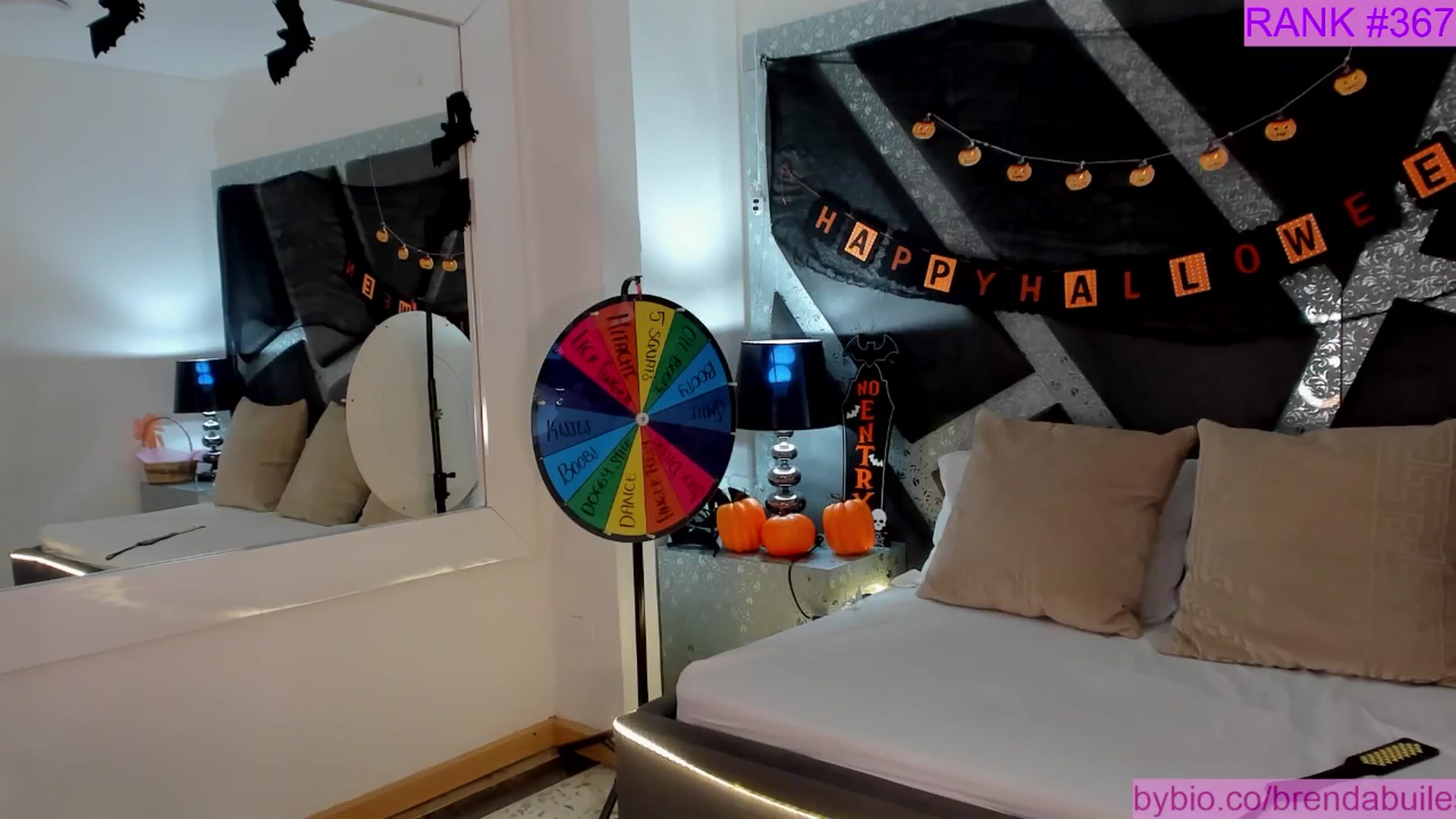 Gallery image thumbnail from BrendaBuiles's myfreecams stream on, 10/24/2025, 02:15 image 12 of 20