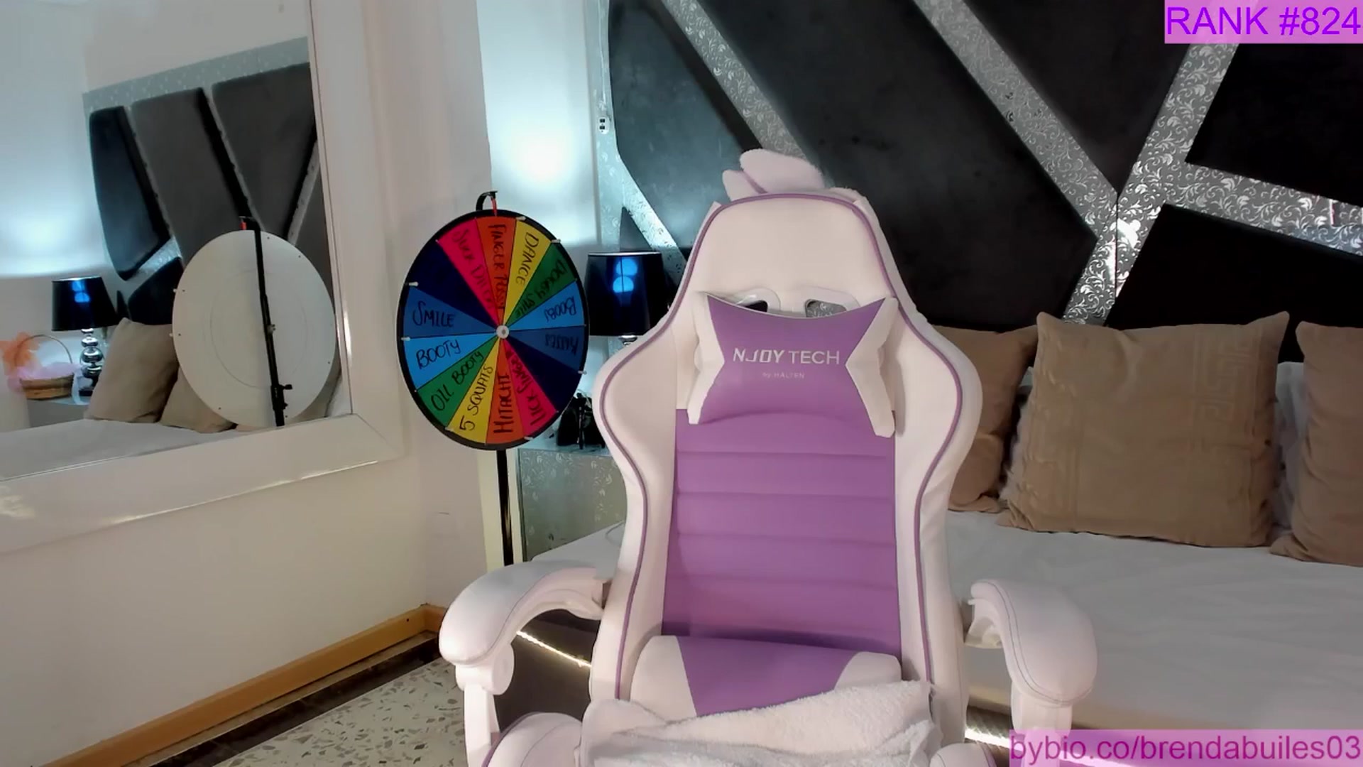 Gallery image thumbnail from BrendaBuiles's myfreecams stream on, 11/13/2025, 22:57 image 1 of 20