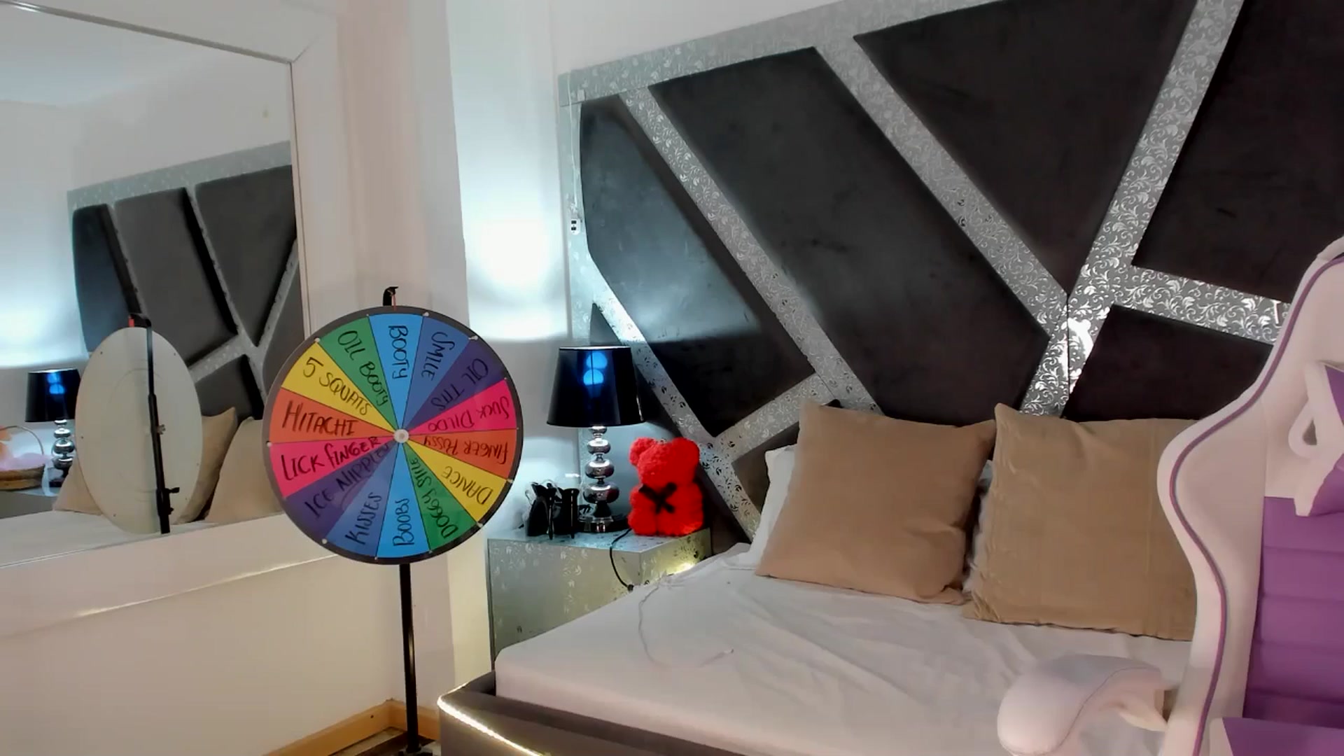 Gallery image thumbnail from BrendaBuiles's myfreecams stream on, 11/14/2025, 01:37 image 17 of 20