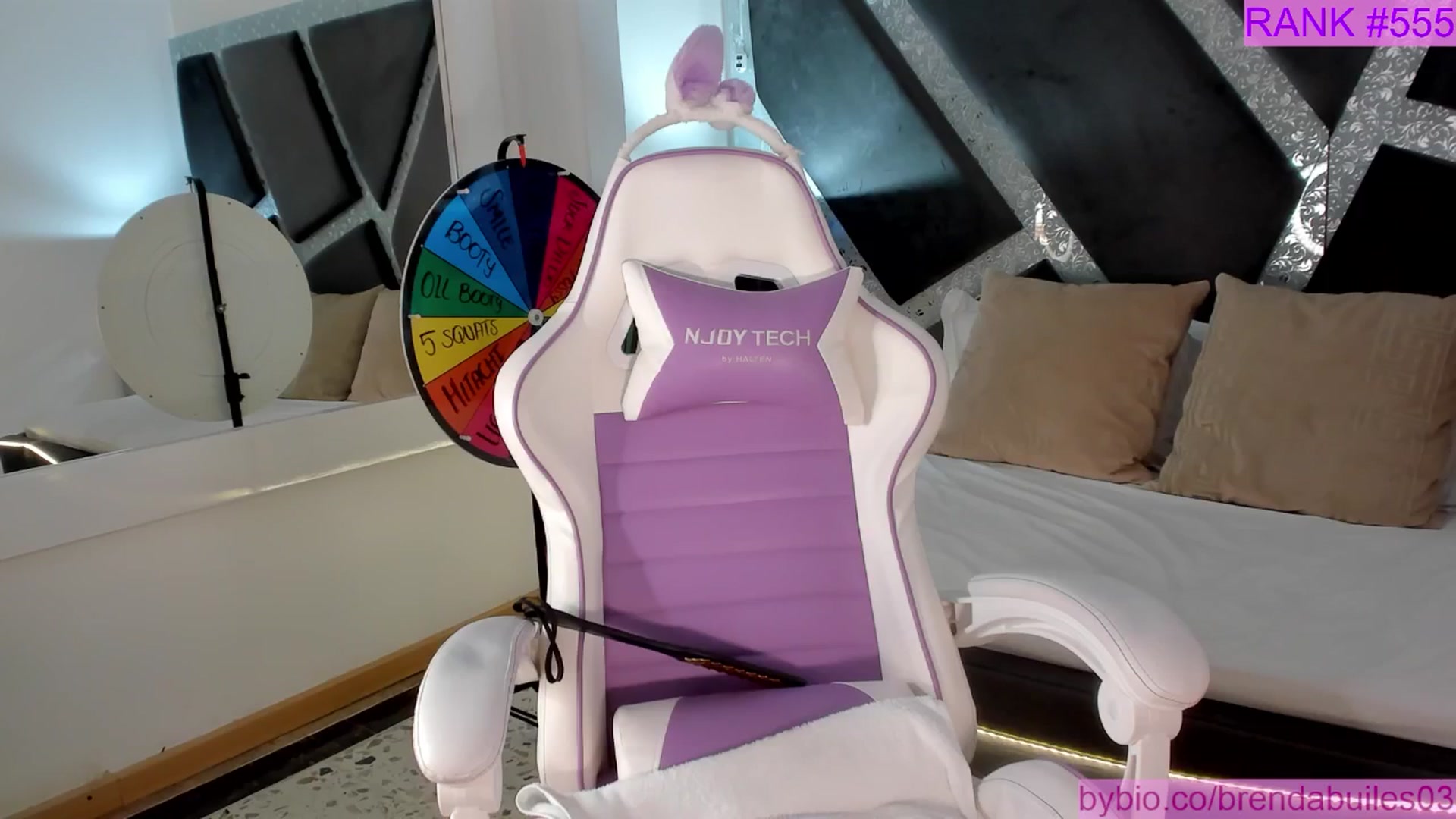 Gallery image thumbnail from BrendaBuiles's myfreecams stream on, 11/29/2025, 01:47 image 19 of 20