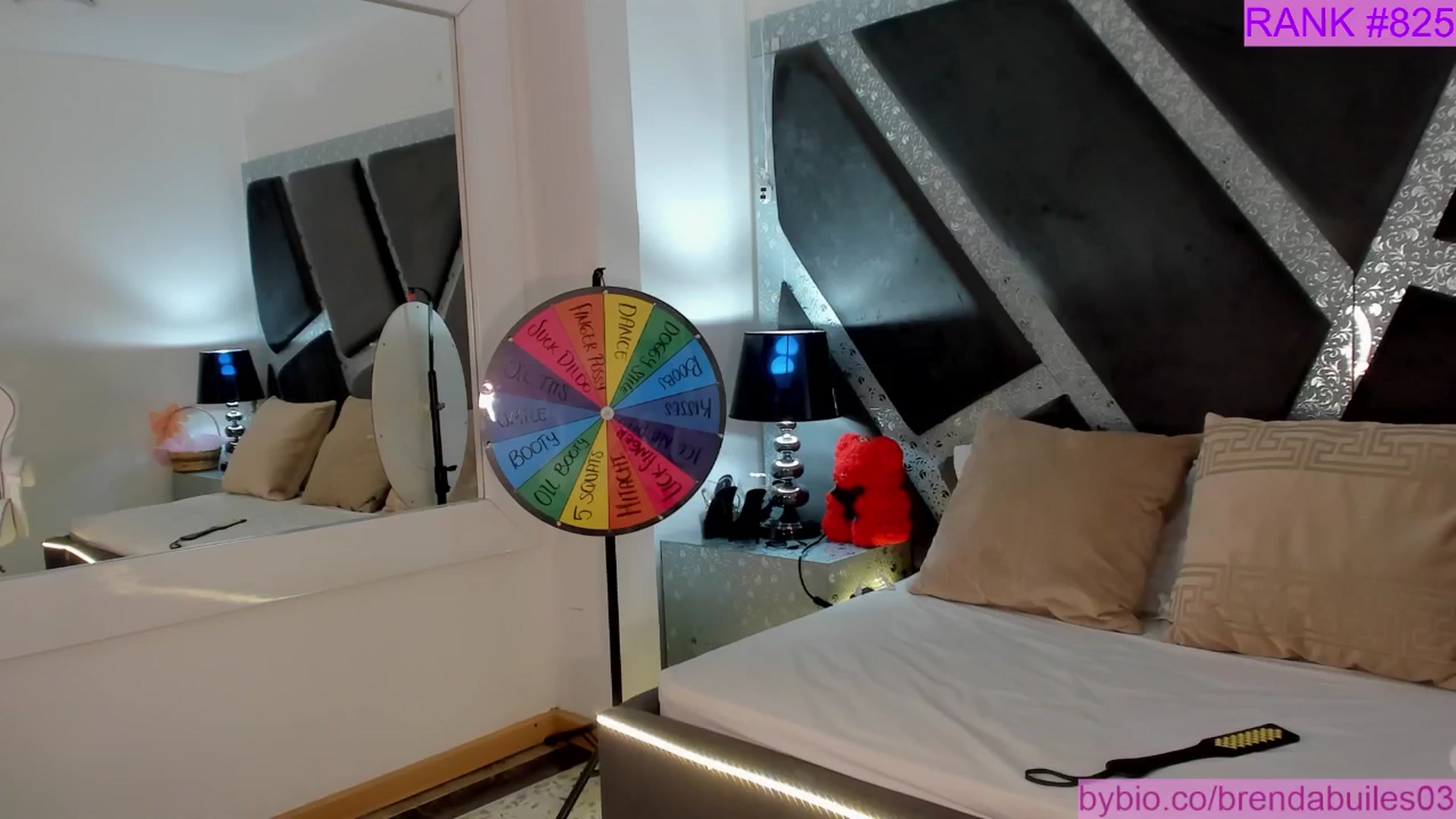 Gallery image thumbnail from BrendaBuiles's myfreecams stream on, 12/11/2025, 24:30 image 19 of 20