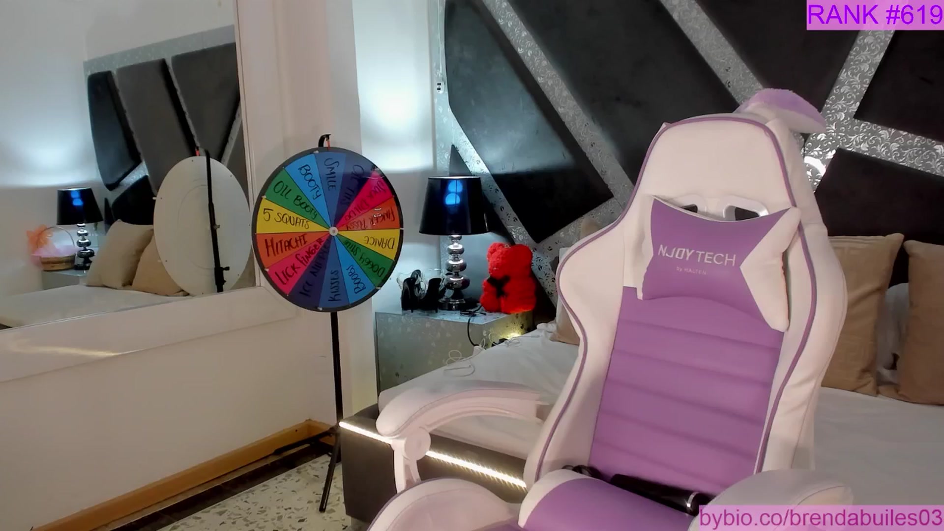 Gallery image thumbnail from BrendaBuiles's myfreecams stream on, 12/14/2025, 01:19 image 18 of 20