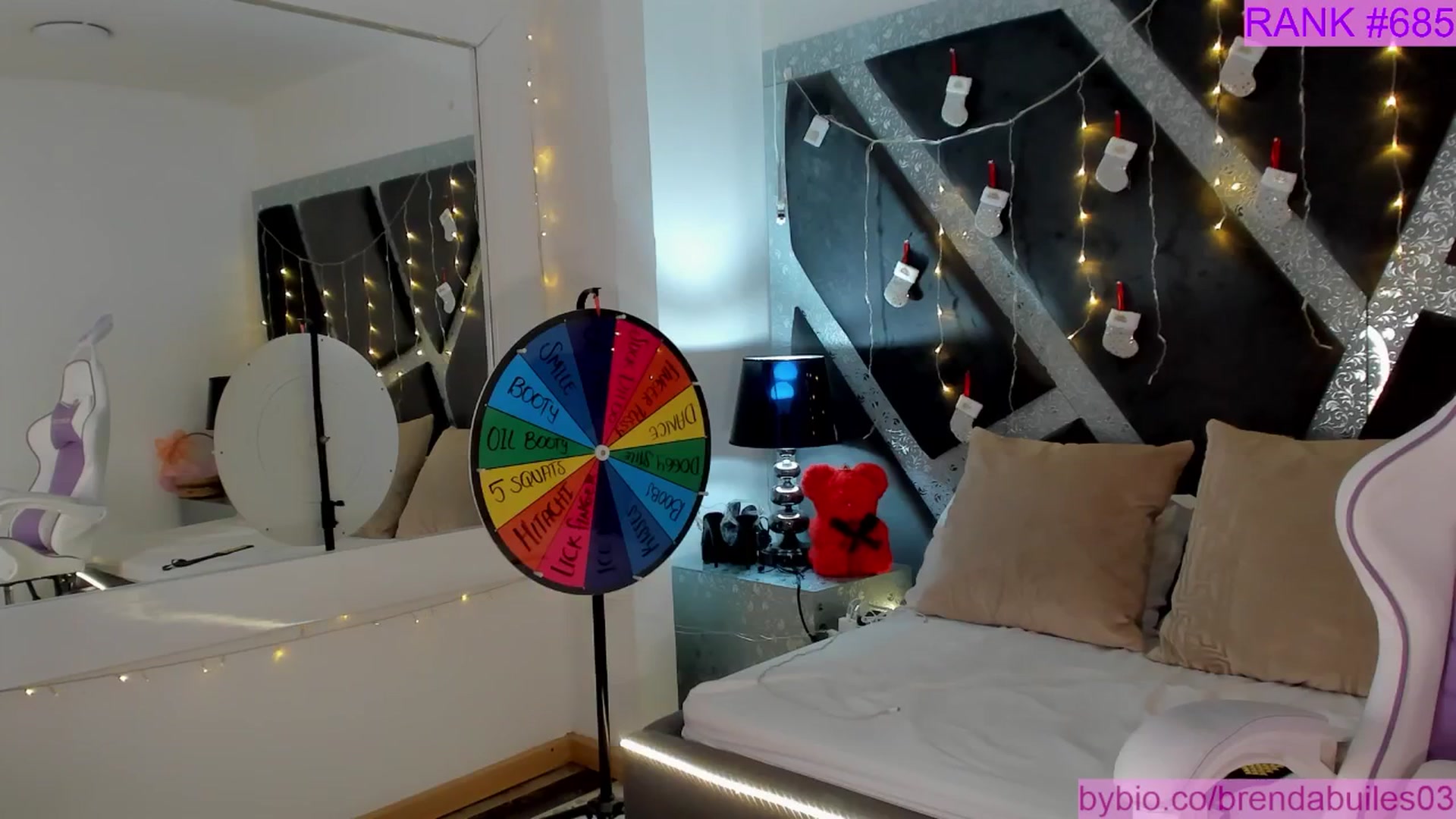 Gallery image thumbnail from BrendaBuiles's myfreecams stream on, 12/22/2025, 23:27 image 16 of 20
