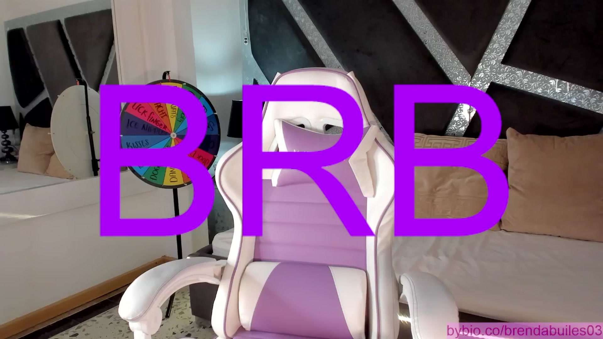 Gallery image thumbnail from BrendaBuiles's myfreecams stream on, 01/13/2026, 23:21 image 18 of 20