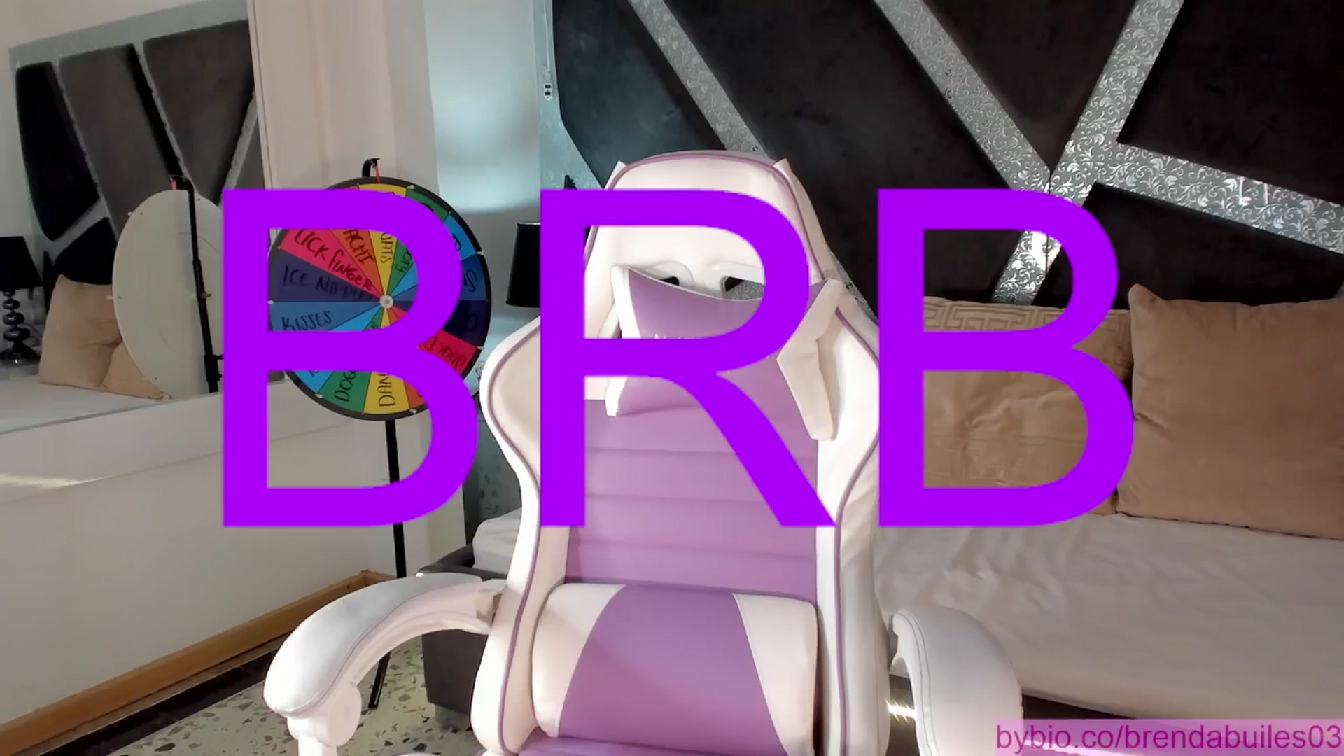 Gallery image thumbnail from BrendaBuiles's myfreecams stream on, 01/13/2026, 23:21 image 19 of 20