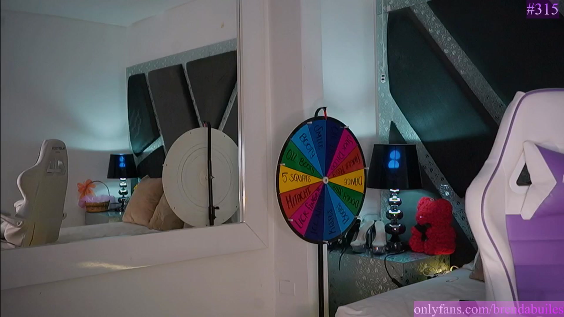Gallery image thumbnail from BrendaBuiles's myfreecams stream on, 02/15/2026, 24:06 image 20 of 20