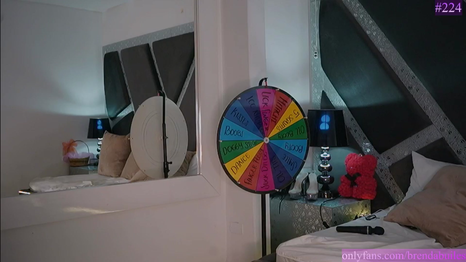 Gallery image thumbnail from BrendaBuiles's myfreecams stream on, 02/18/2026, 03:51 image 16 of 20