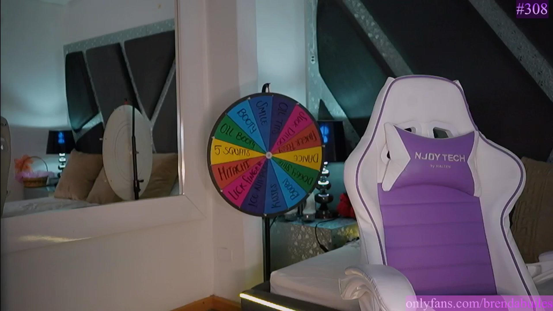 Gallery image thumbnail from BrendaBuiles's myfreecams stream on, 02/26/2026, 02:11 image 17 of 20