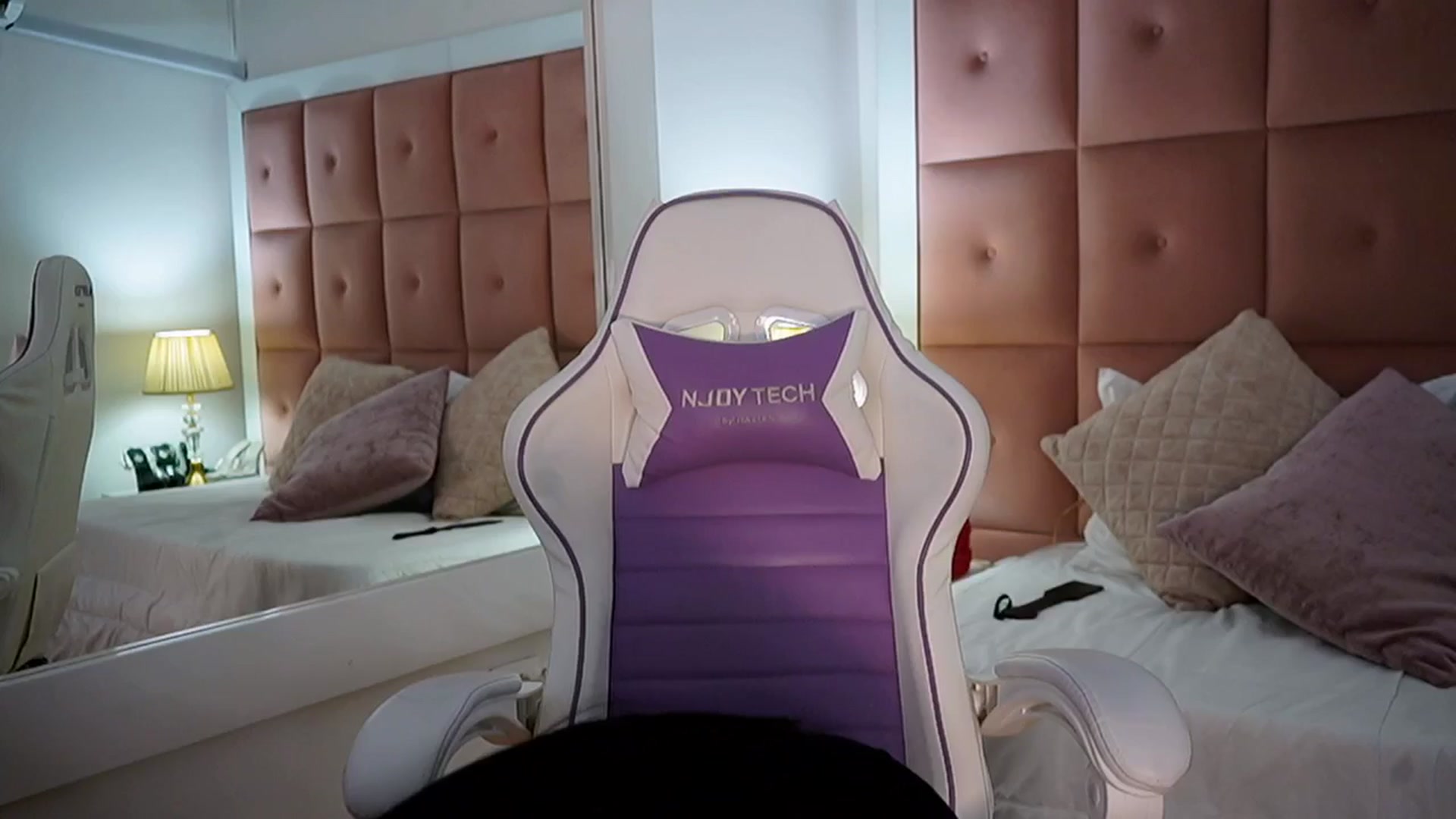 Gallery image thumbnail from BrendaBuiles's myfreecams stream on, 03/30/2026, 23:17 image 15 of 20