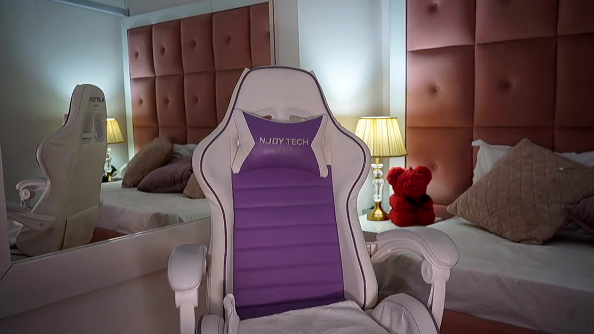 Gallery image thumbnail from BrendaBuiles's myfreecams stream on, 04/01/2026, 23:58 image 3 of 20